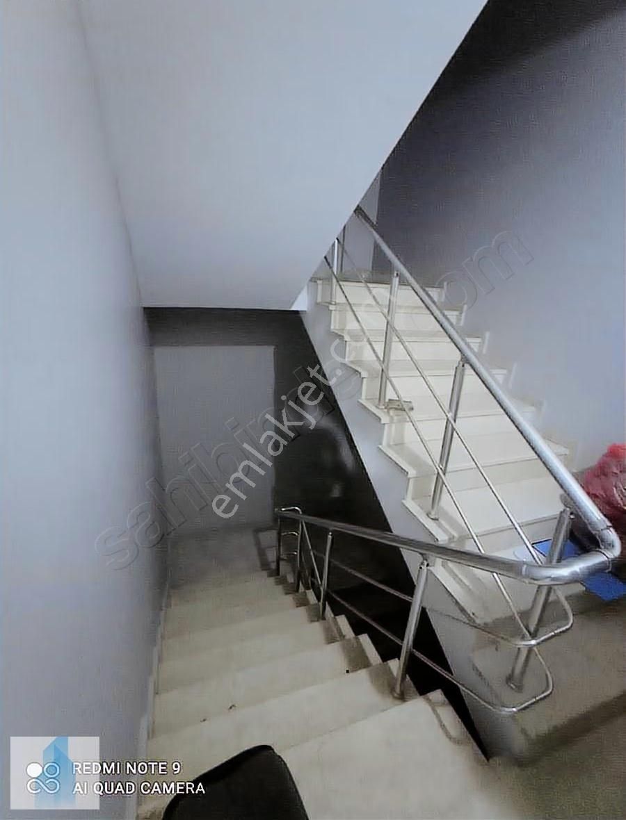 Bağcılar Barbaros'ta Site İçinde Satılık 3+1 Daire,k.otoparklı - Görsel 17