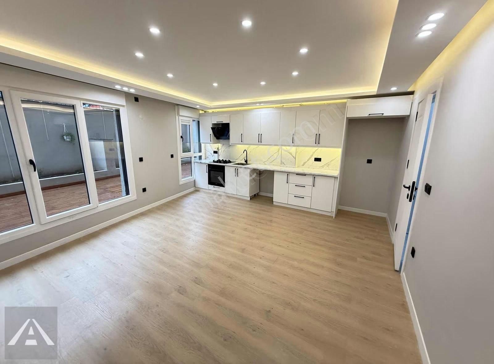 İdealtepe Rıfkı Tongsirde Bahçe Kullanımlı Yeni Binada Boş 2+1 - Görsel 18