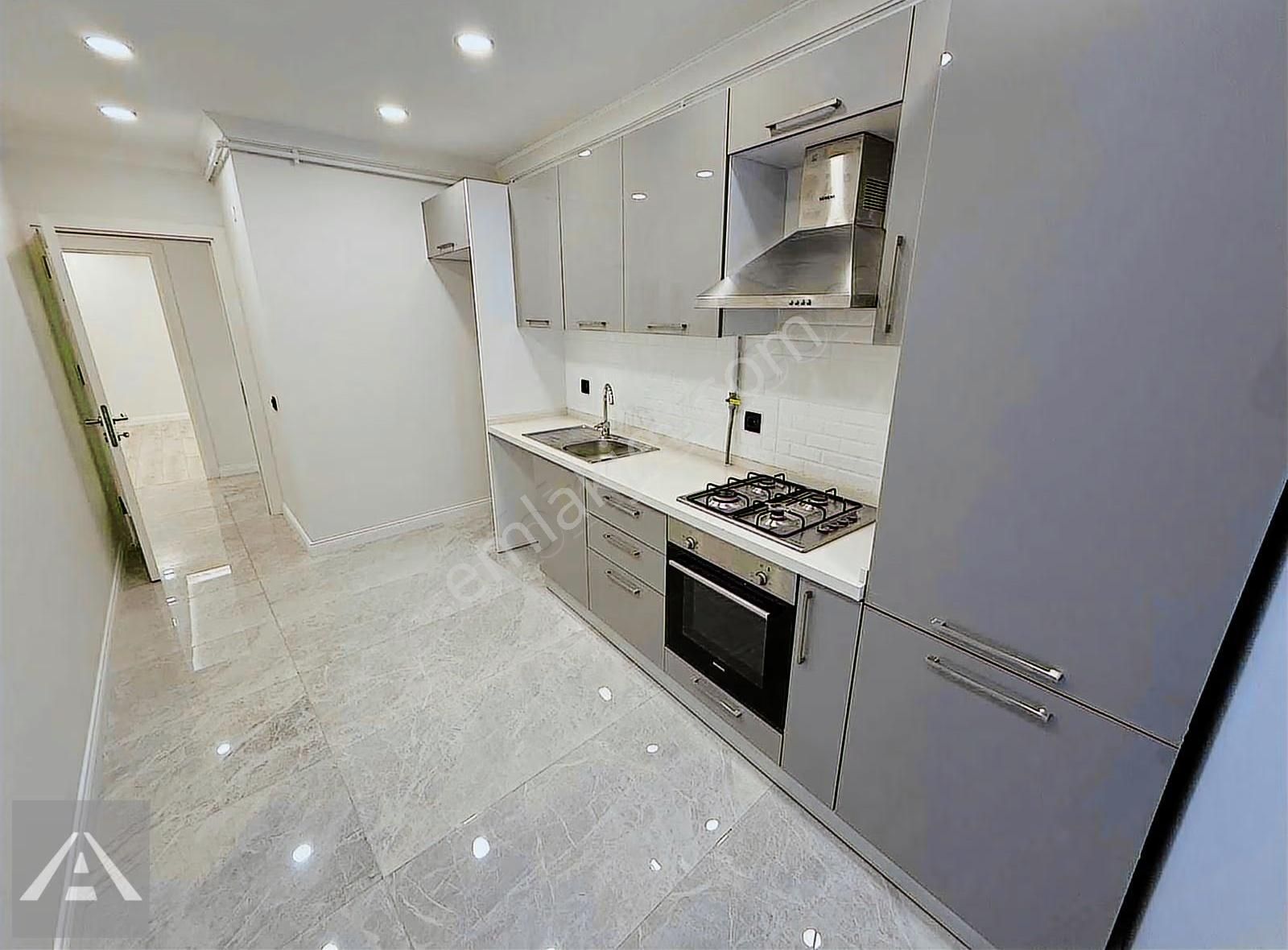 İdealtepe Büyüktur'da Marmaraya Çok Yakın 1 Yıllık Geniş 3+1 - Görsel 15