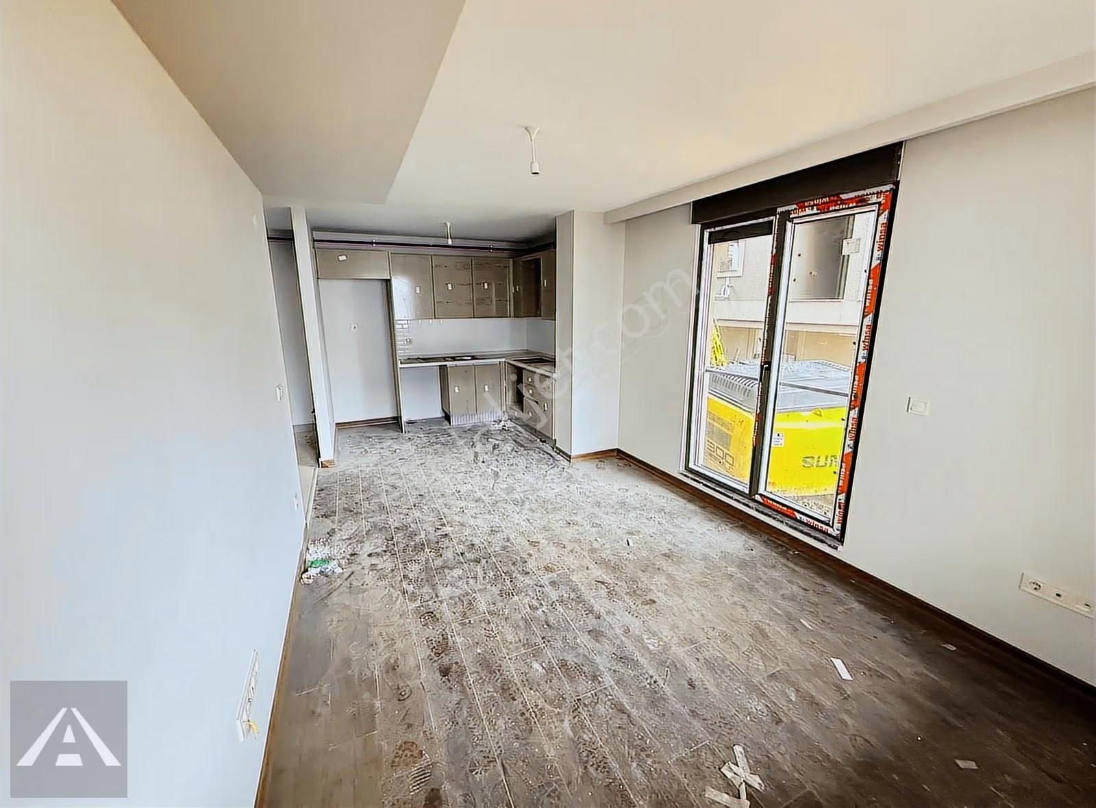 Çınarda Ulaşıma Yakın Sıfır Binada Yatırıma Ve Oturuma Uygun 1+1 - Görsel 19