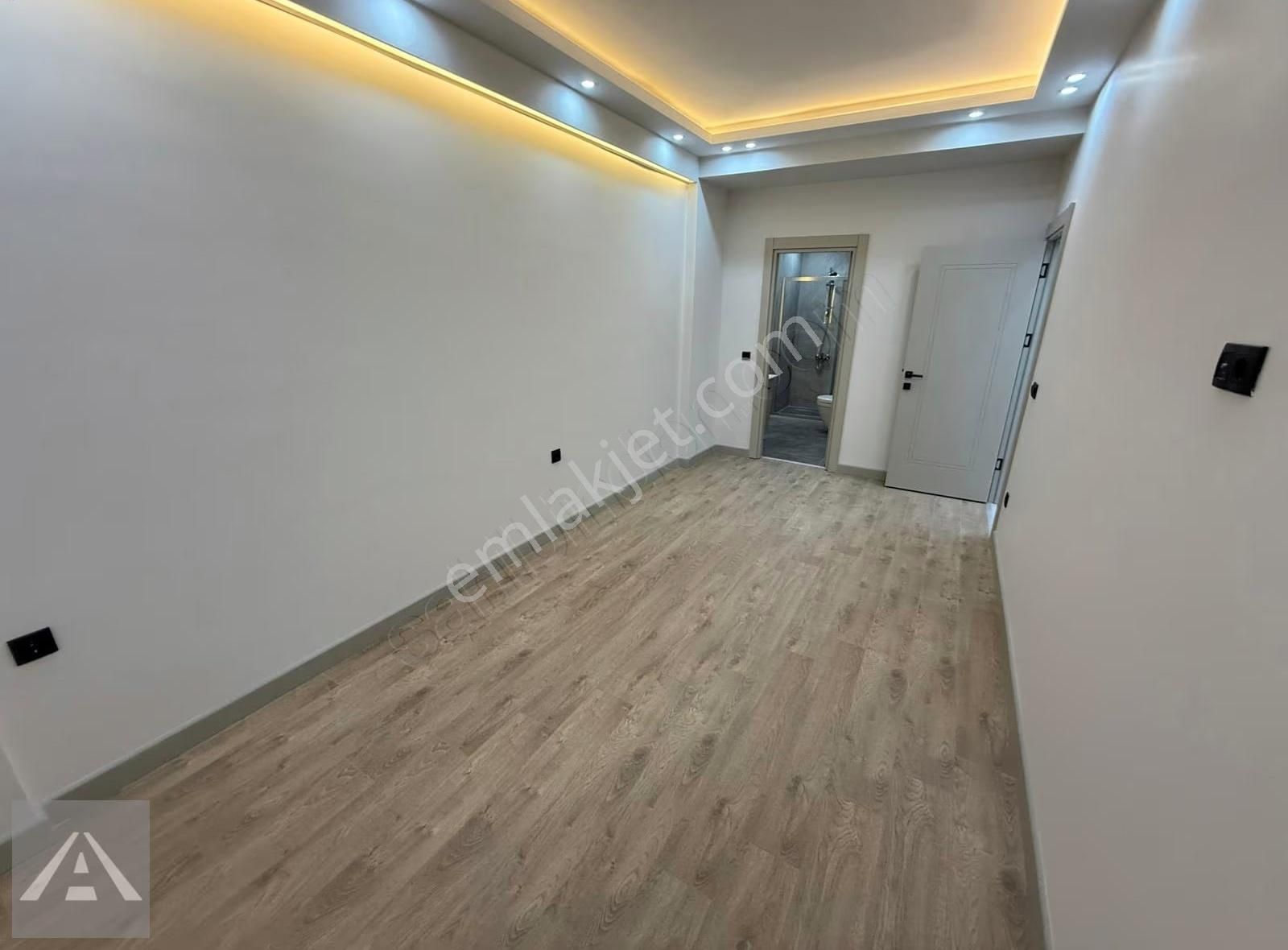 Arterden Büyüktur Yolunda Oturuma Hazır Ebeveyn Banyolu Lüks 3+1 - Görsel 11