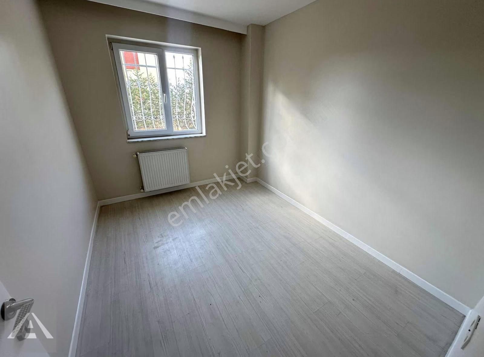 Maltepe Zümrütevler Çamlık Da Ulaşıma Yakın 2.5+1 !!! - Görsel 12