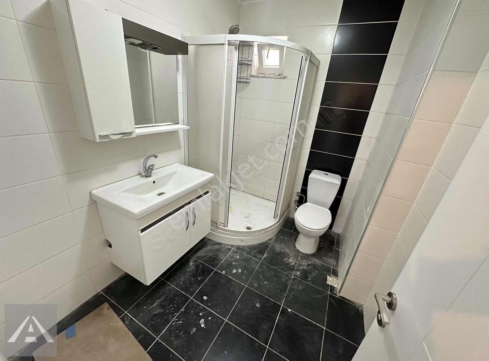 Maltepe Zümrütevler Çamlık Da Ulaşıma Yakın 2.5+1 !!! - Görsel 22