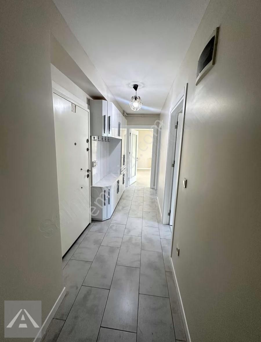 Maltepe Zümrütevler Çamlık Da Ulaşıma Yakın 2.5+1 !!! - Görsel 6