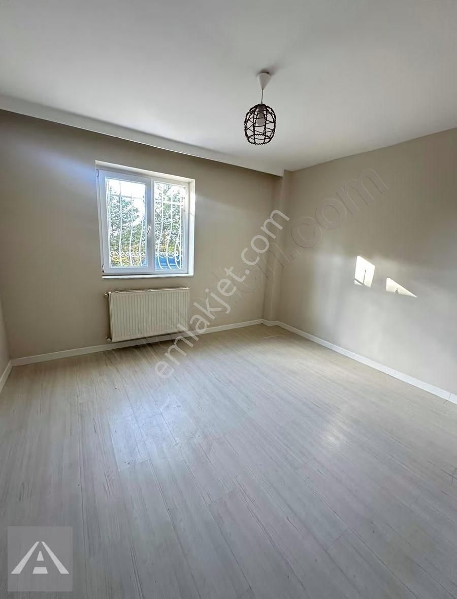 Maltepe Zümrütevler Çamlık Da Ulaşıma Yakın 2.5+1 !!! - Görsel 7