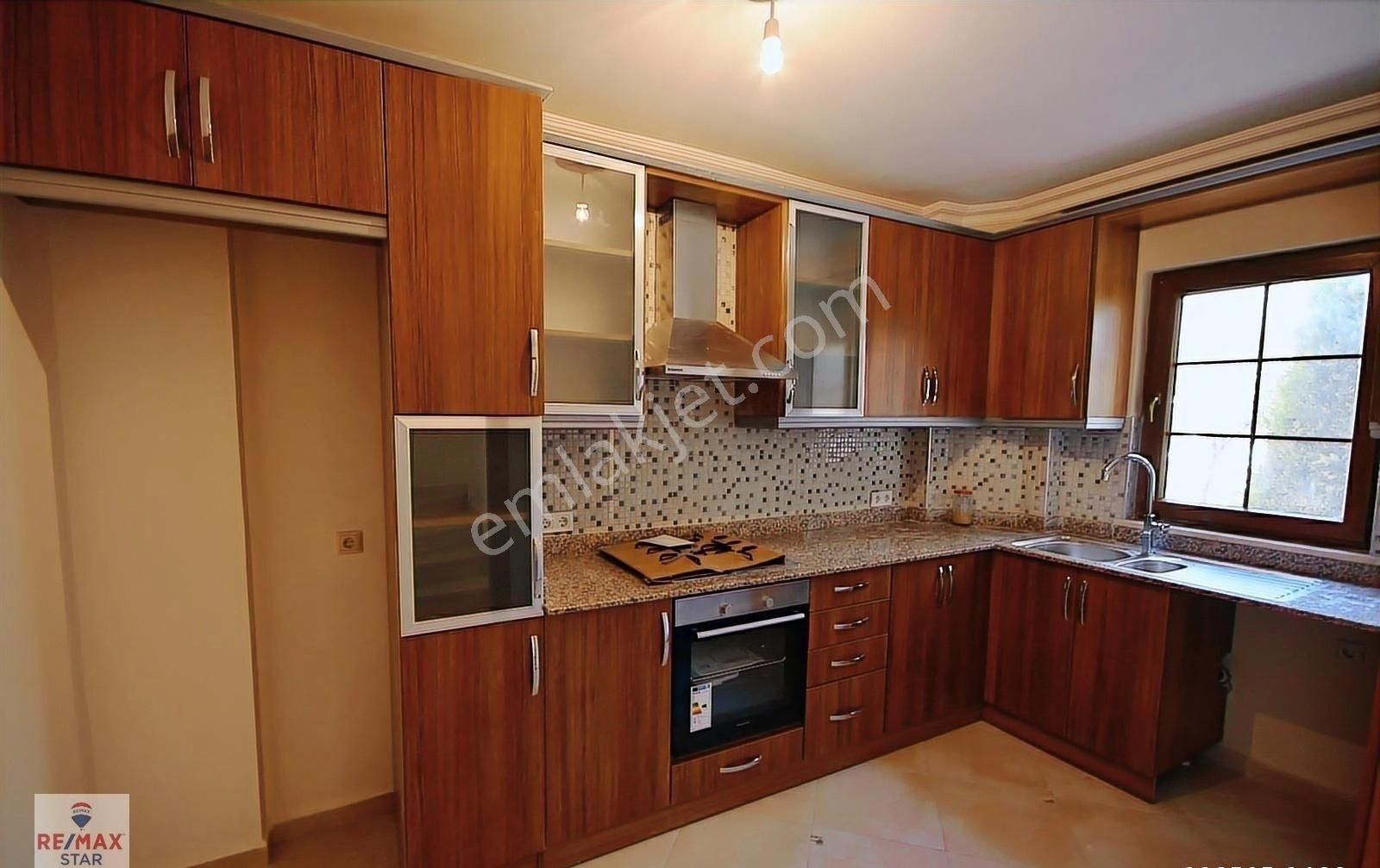 Manavgat Ilıca Mah'de Site İçerisinde Satılık Trıpleks Villa - Görsel 16