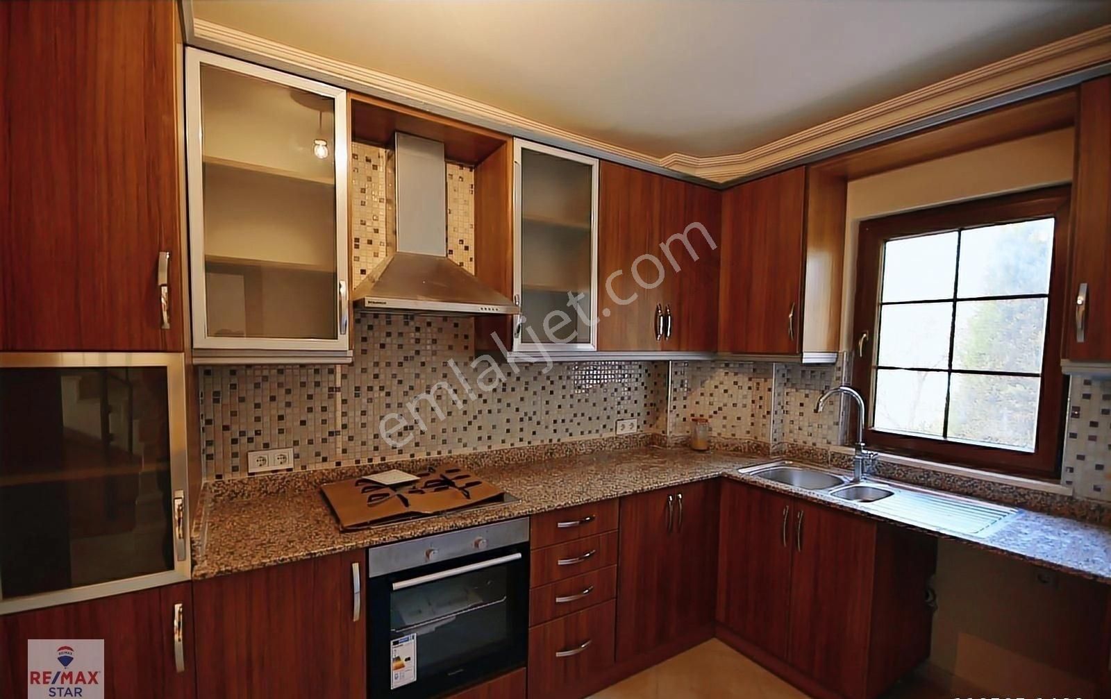 Manavgat Ilıca Mah'de Site İçerisinde Satılık Trıpleks Villa - Görsel 13