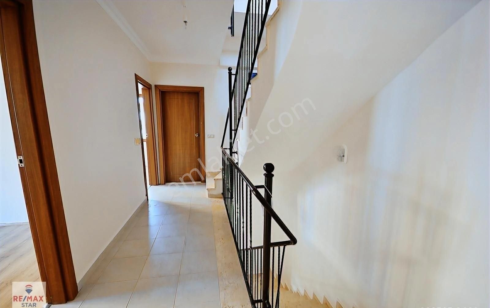 Manavgat Ilıca Mah'de Site İçerisinde Satılık Trıpleks Villa - Görsel 24