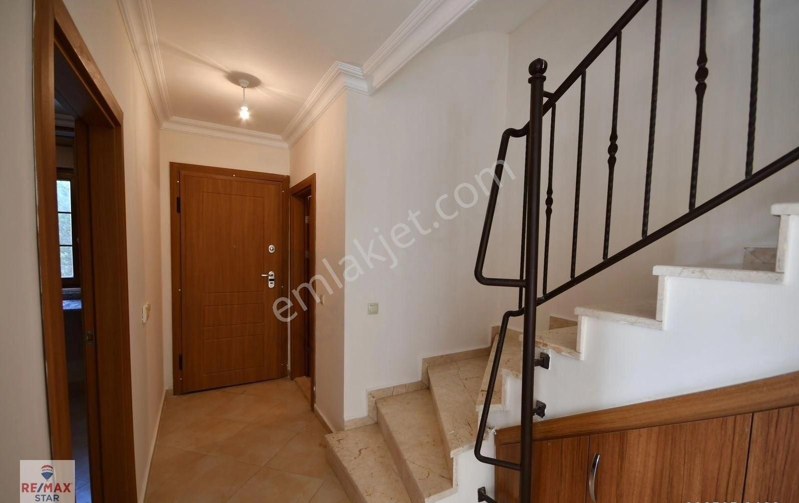 Manavgat Ilıca Mah'de Site İçerisinde Satılık Trıpleks Villa - Görsel 15