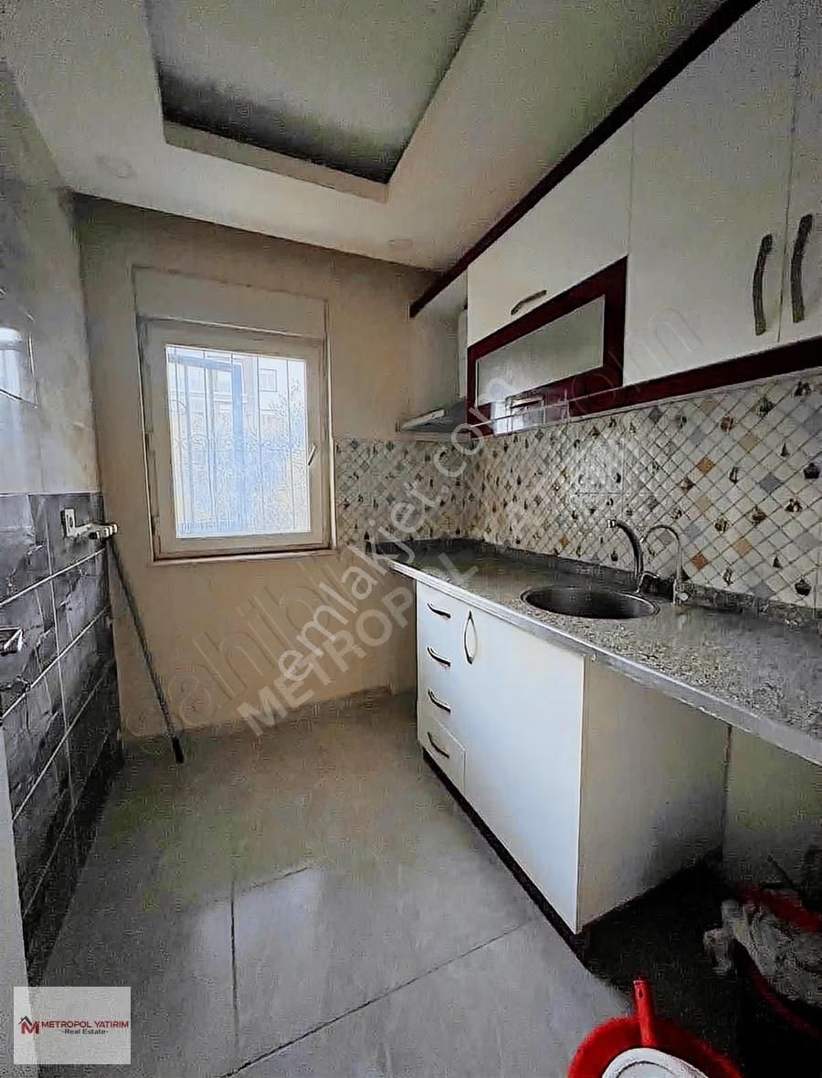 Karşıyaka Ostima Arkası 1+1 Ayrı Mutfaklı Yüksek Giriş Kiralık - Görsel 2
