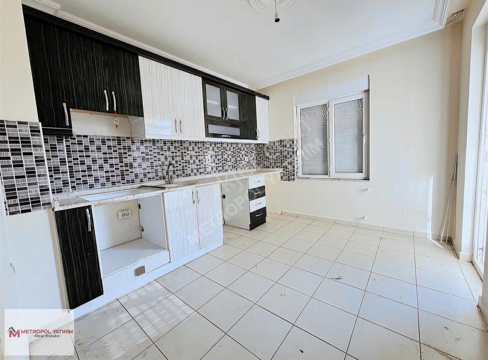 Karşıyaka Opet Arkası 2+1 Arakat Ayrı Mutfak Kiralık - Görsel 3