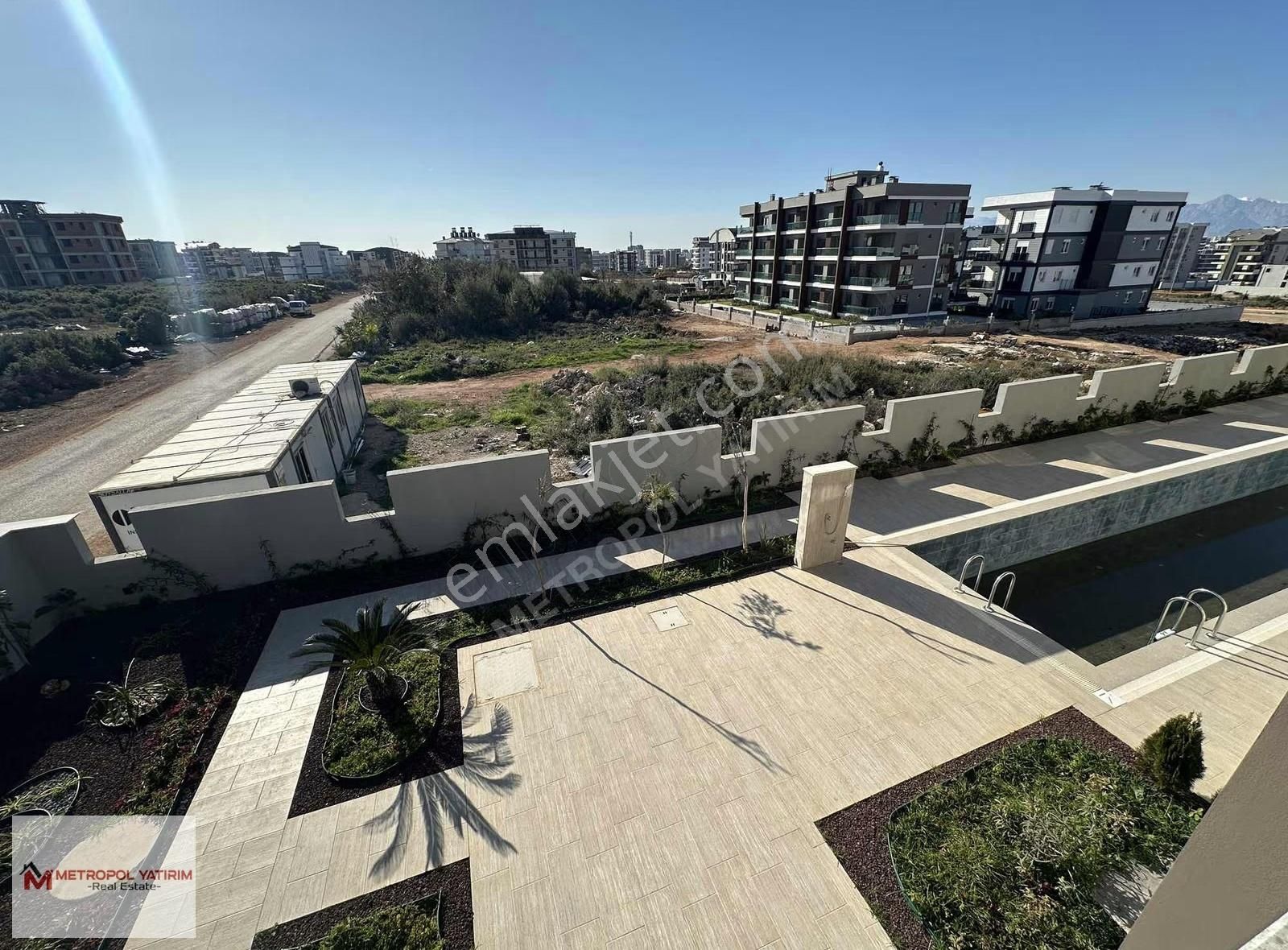 Altıntaşın Gözdesi Sky Garden Plus'da 2+1 - Görsel 22