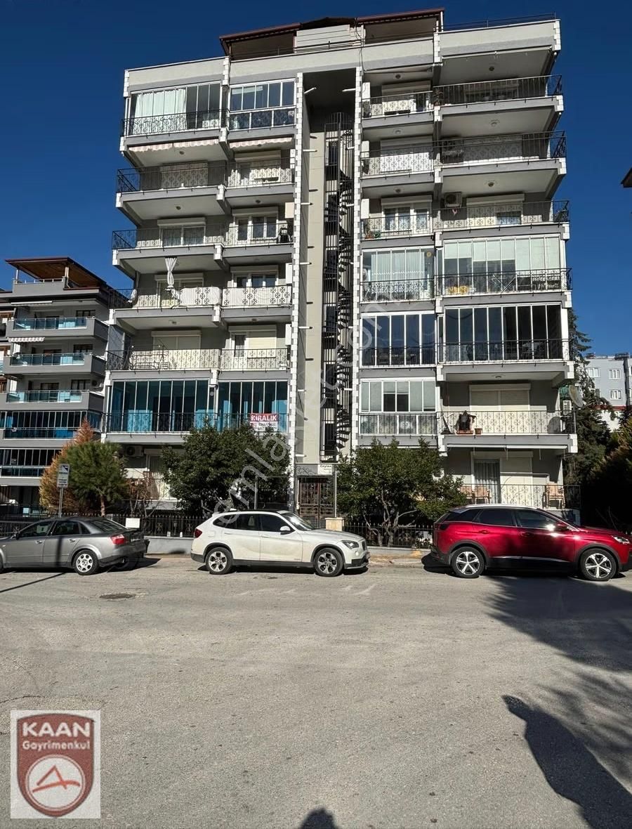 Kaan Gayrimenkul Den Teraspark A Yürüme Mesafesinde Ara Kat