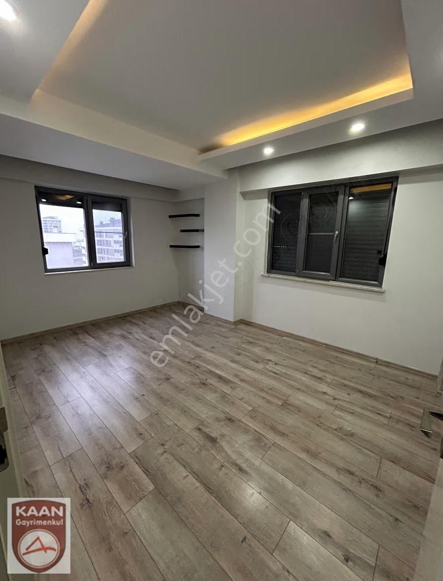 Kaan Emlaktan Cinkayada Havuzlu Lüks Kiralık Daire