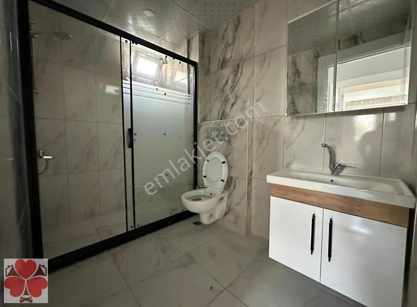 Yonca'dan Mezitli Menderes'te Geniş Teraslı Kiralık 2+1 - Görsel 14