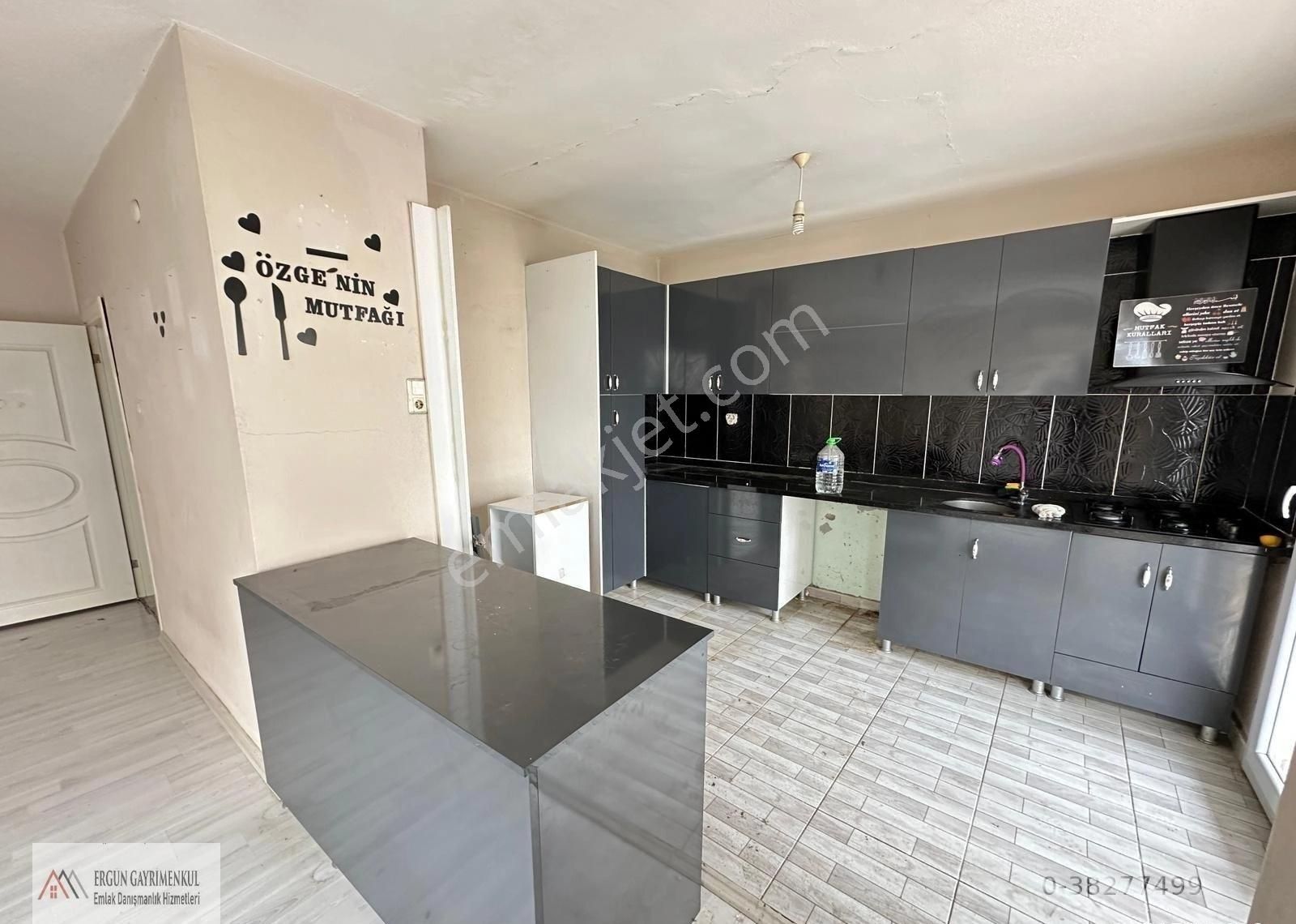 Pirireis Mahallesinde 3+1 Amerikan Mutfak İçi Temiz Kiralık - Görsel 12