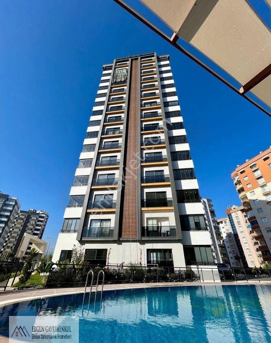 Havuzlu Site İçinde Bulunan Harika Lokasyonda 3+1 Kiralık Daire - Görsel 5