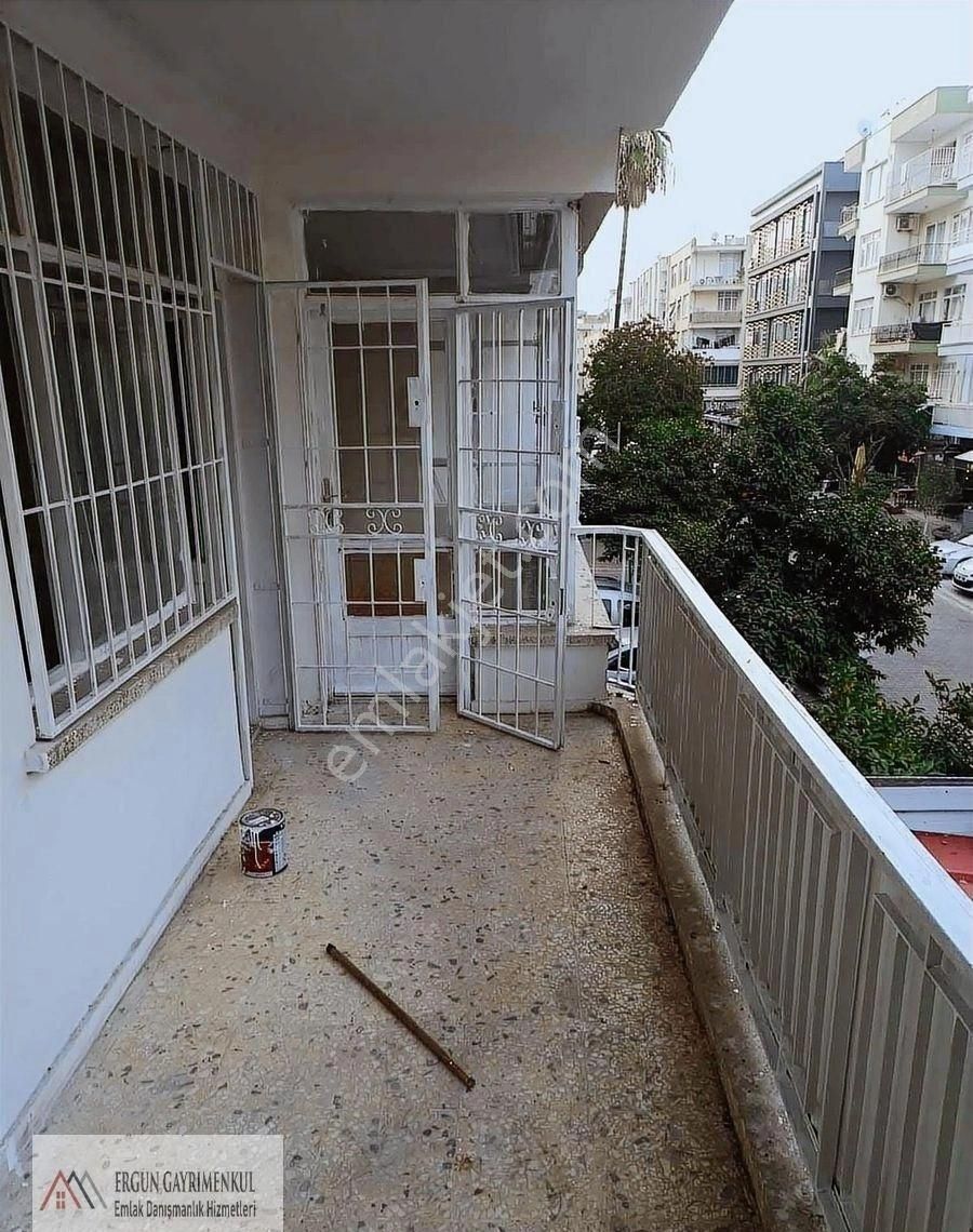 İnönü Mahallesinde 3+1 Geniş Oturum Merkezi Lokasyon Daire - Görsel 4