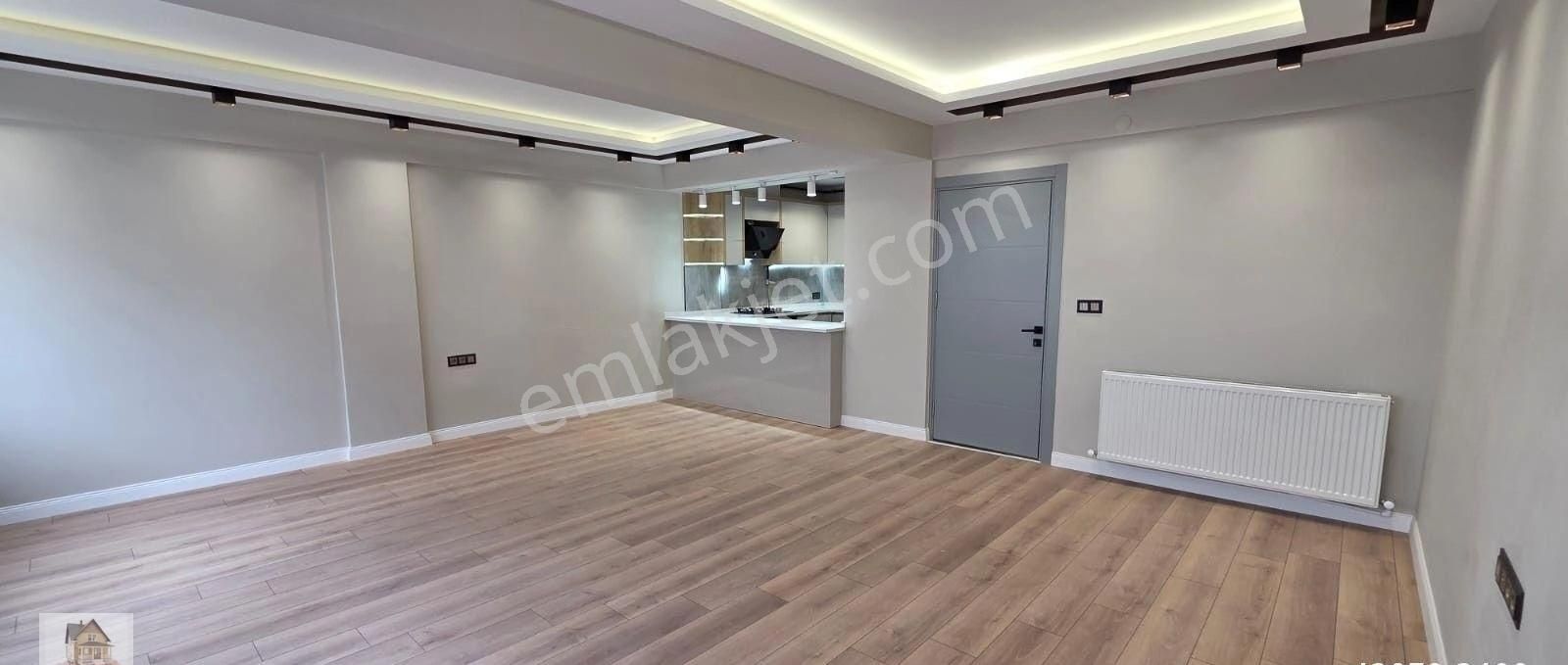 Askeri Hastane Ve Pazaryerine Yakın Full Tadilatlı Daire