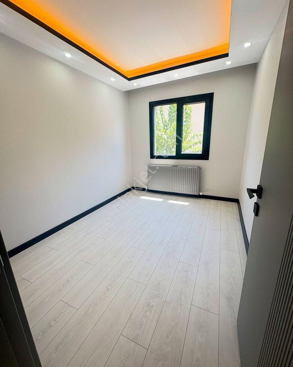 Sahibinden Sultangazi'de Kiralık 2+1 Daire 📌 Açıklama Okuyun Lütfen - Görsel 12