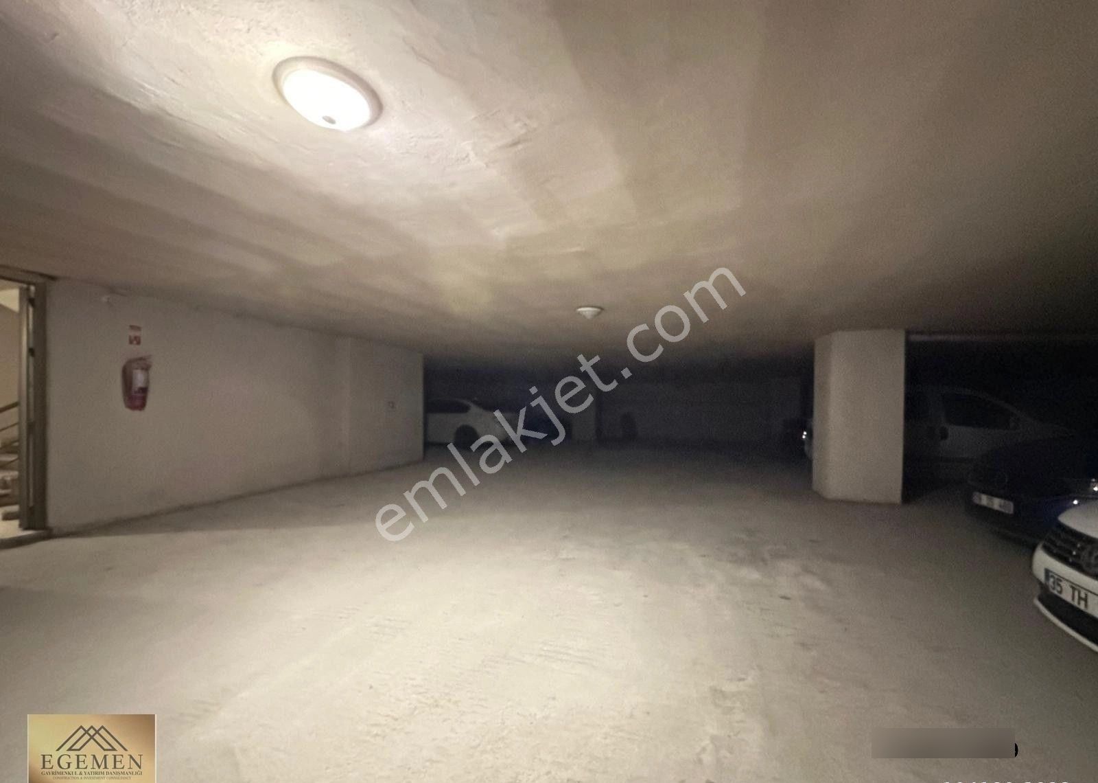 Kuşadası Merkezde Satılık İşyeri - Görsel 16