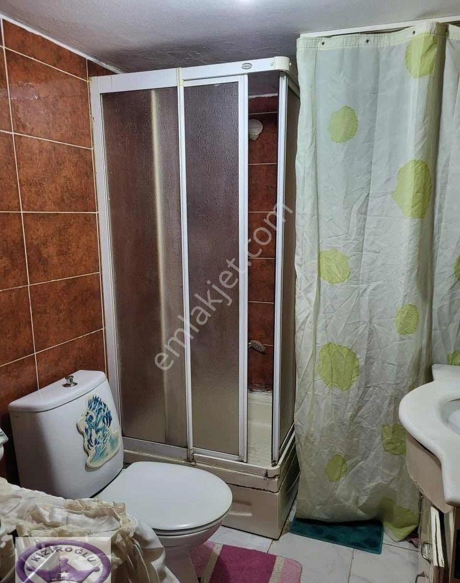 Merkezi Konumda Arakat Balkonlu Kombili 2+1 - Görsel 8