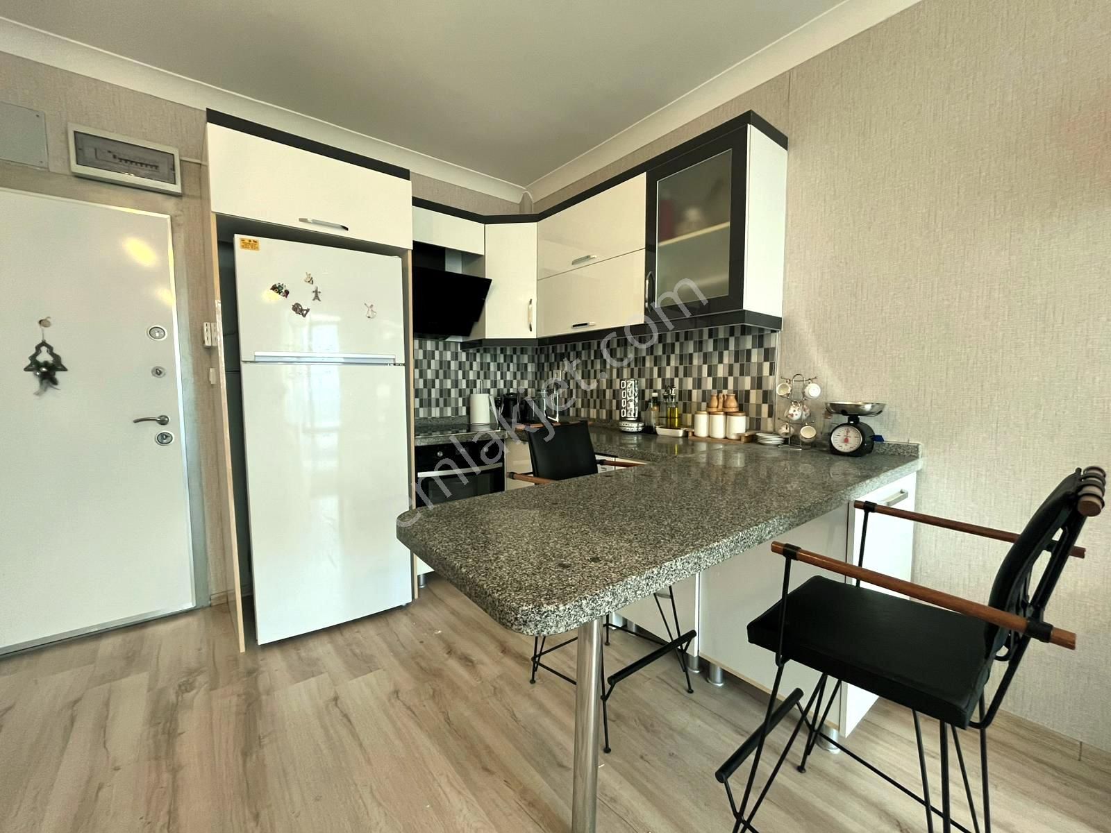 Eşyalı Satılık 1+1 Daire Çakırlar Bakan Tower'da - Görsel 14