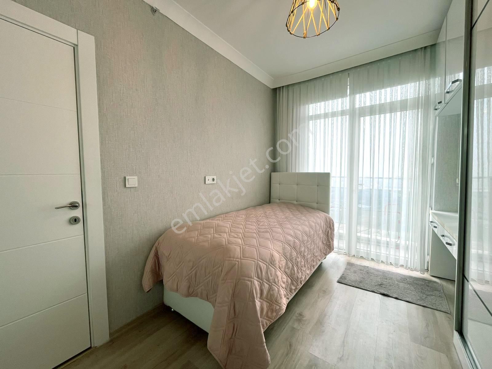 Eşyalı Satılık 1+1 Daire Çakırlar Bakan Tower'da - Görsel 2