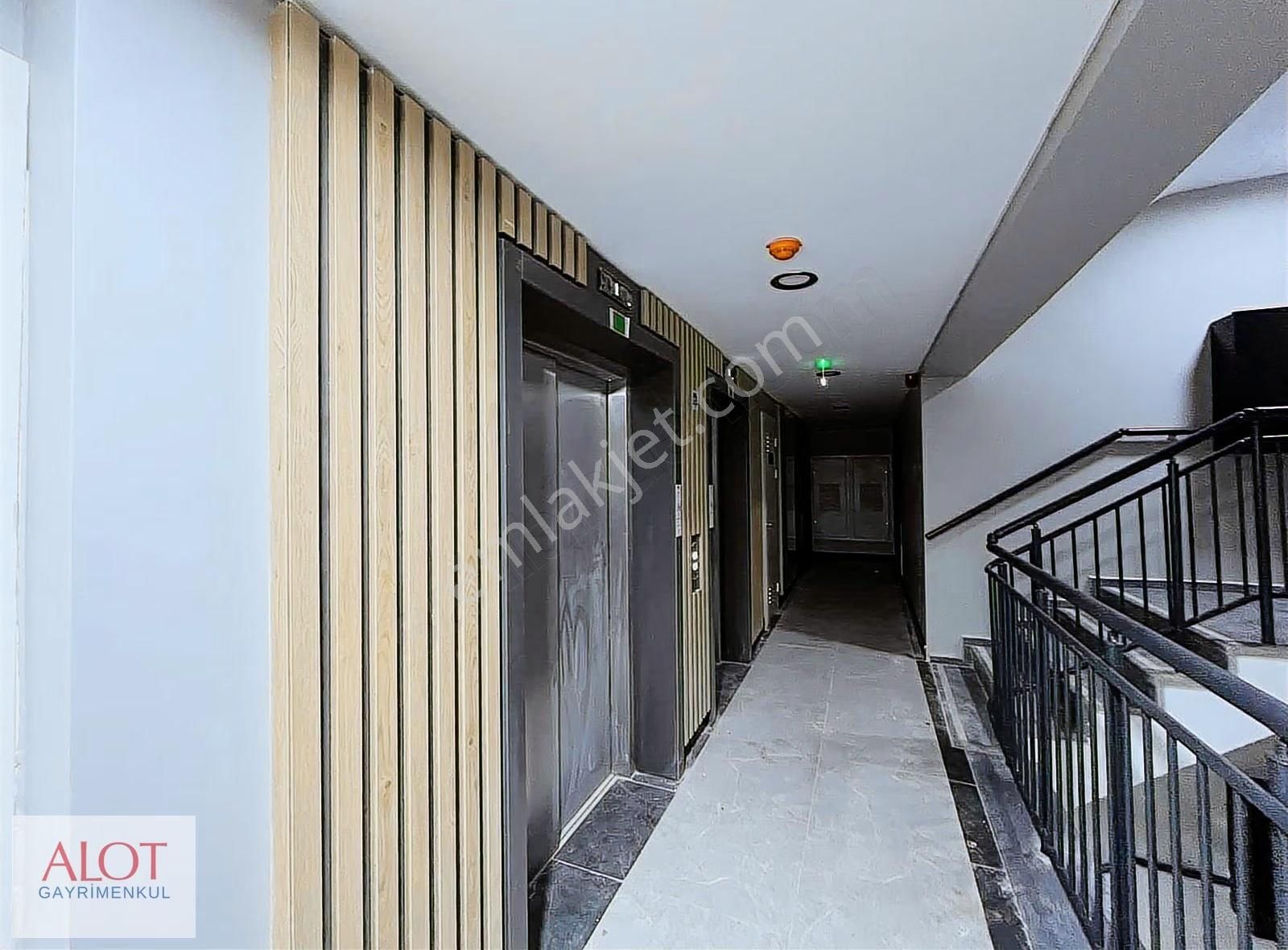 Üsküdar Çamlıca Emlak Konuttan Satılık 2+1 Daire - Görsel 7