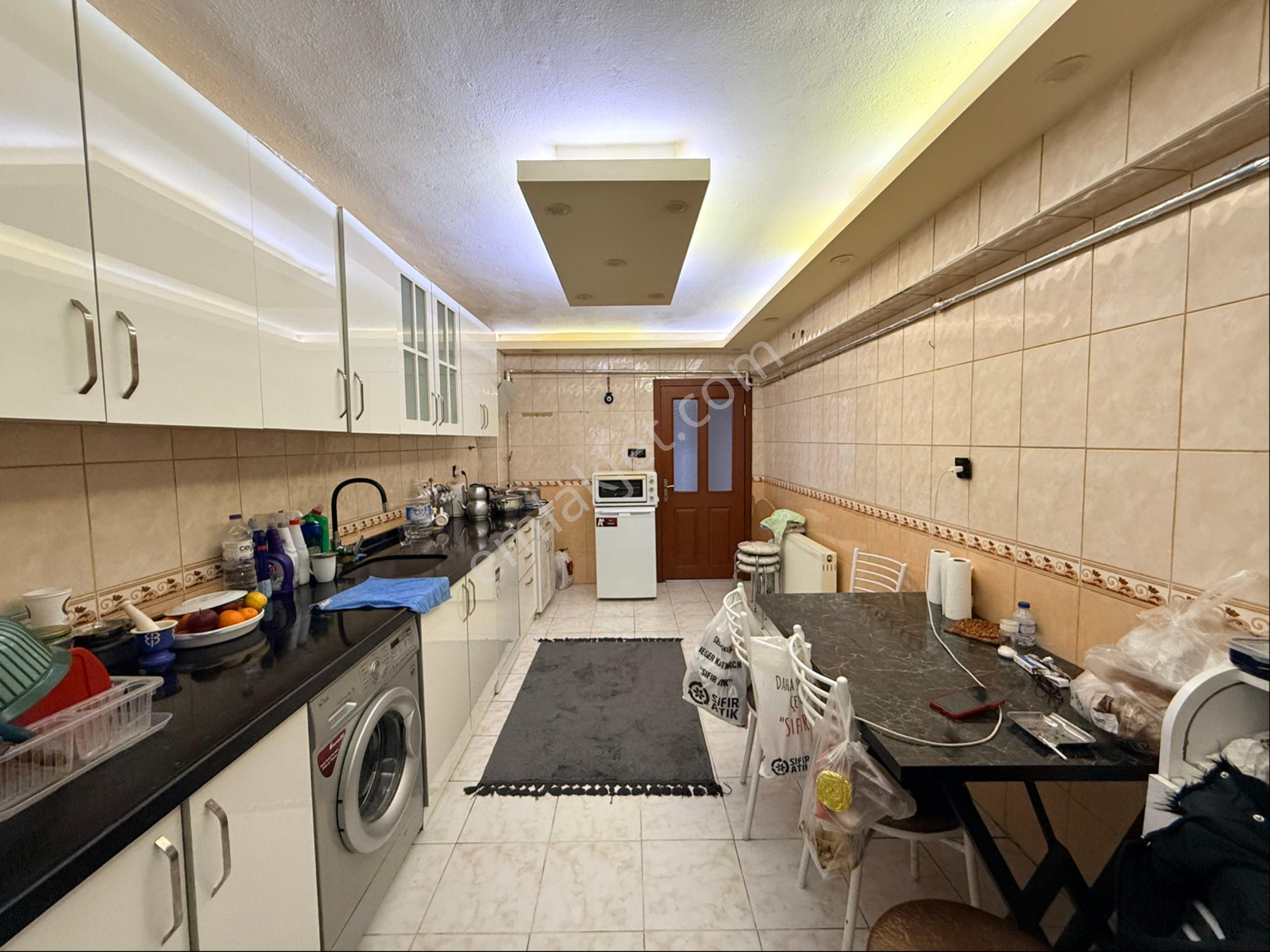 Satılık 3+1 Katta Daire - Görsel 24