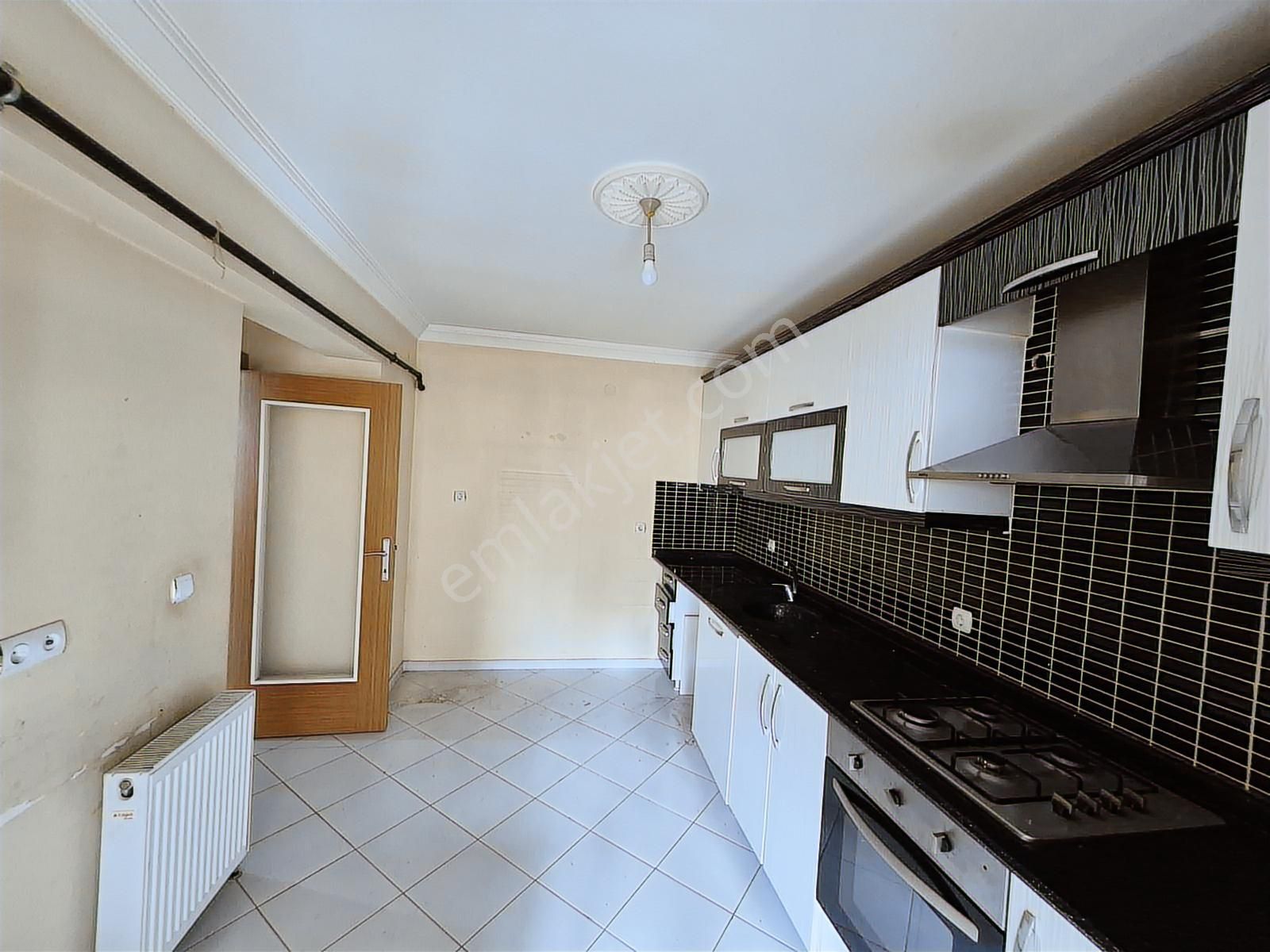 Eryaman Şeker Mahallesinde Satılık Yüksek Giriş 2 +1 Daire - Görsel 2