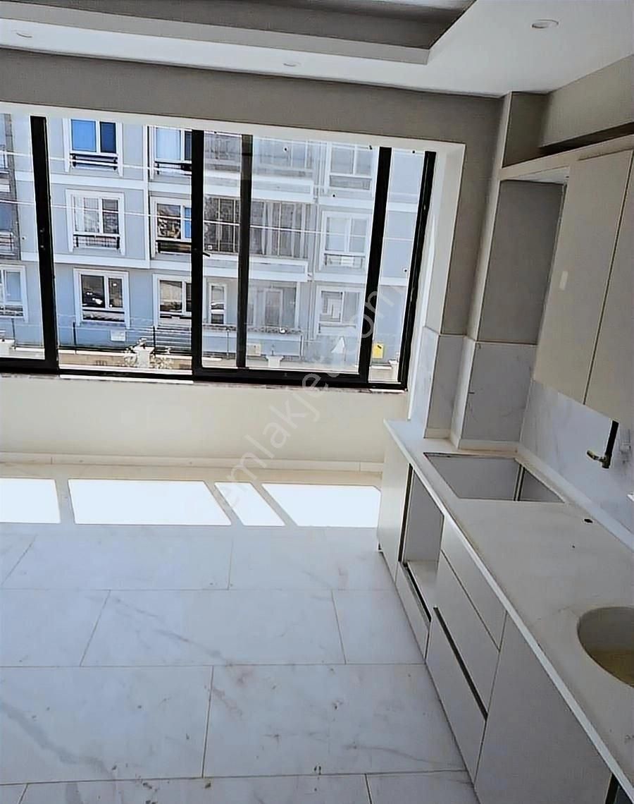 Karasuda Satılık Havuzlu Sıfır 2+1 Daire - Görsel 35