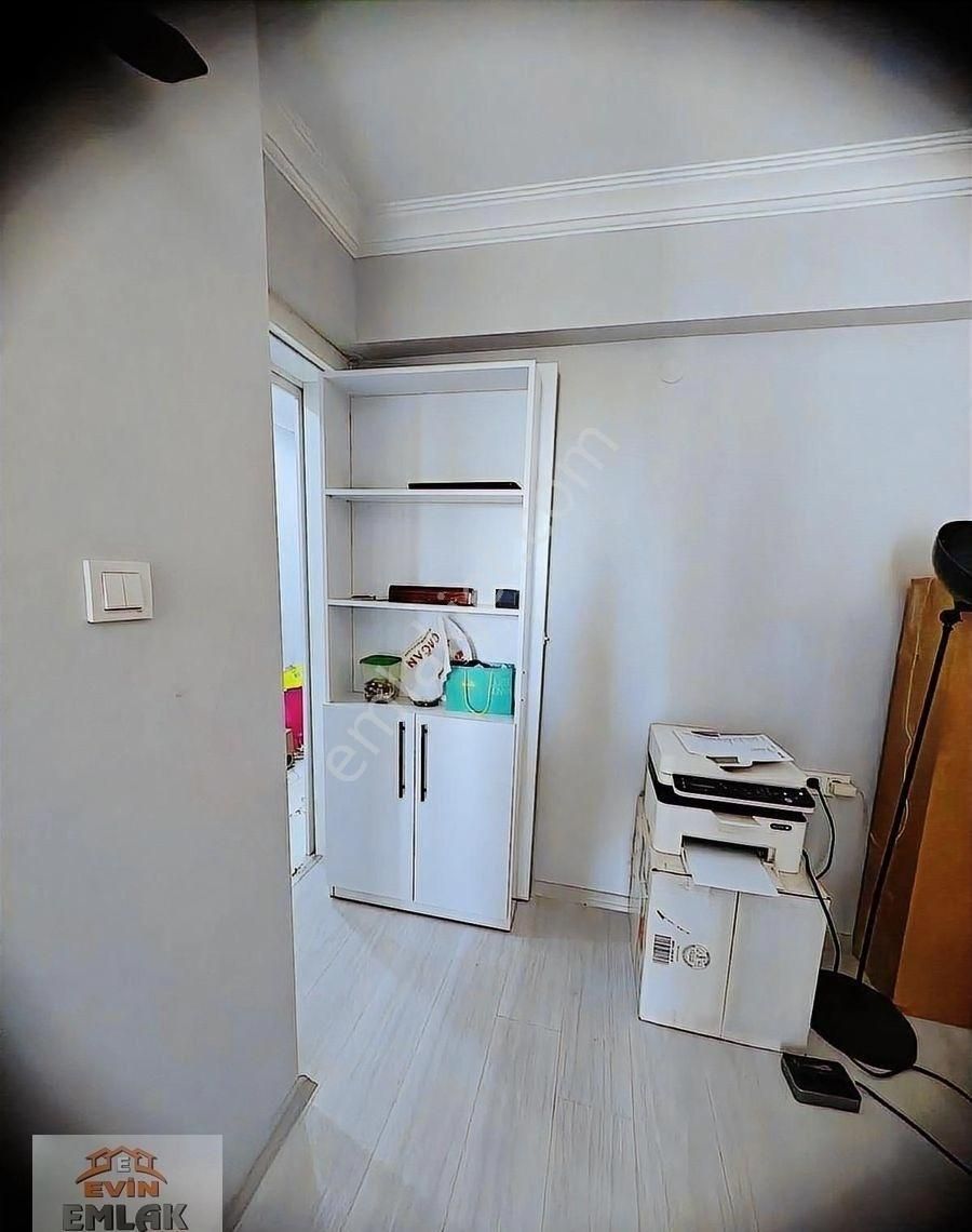 Göztepe Metro Yakını Doğalgazlı Eşyalı 3+1 Çok Bakımlı Arakat - Görsel 5