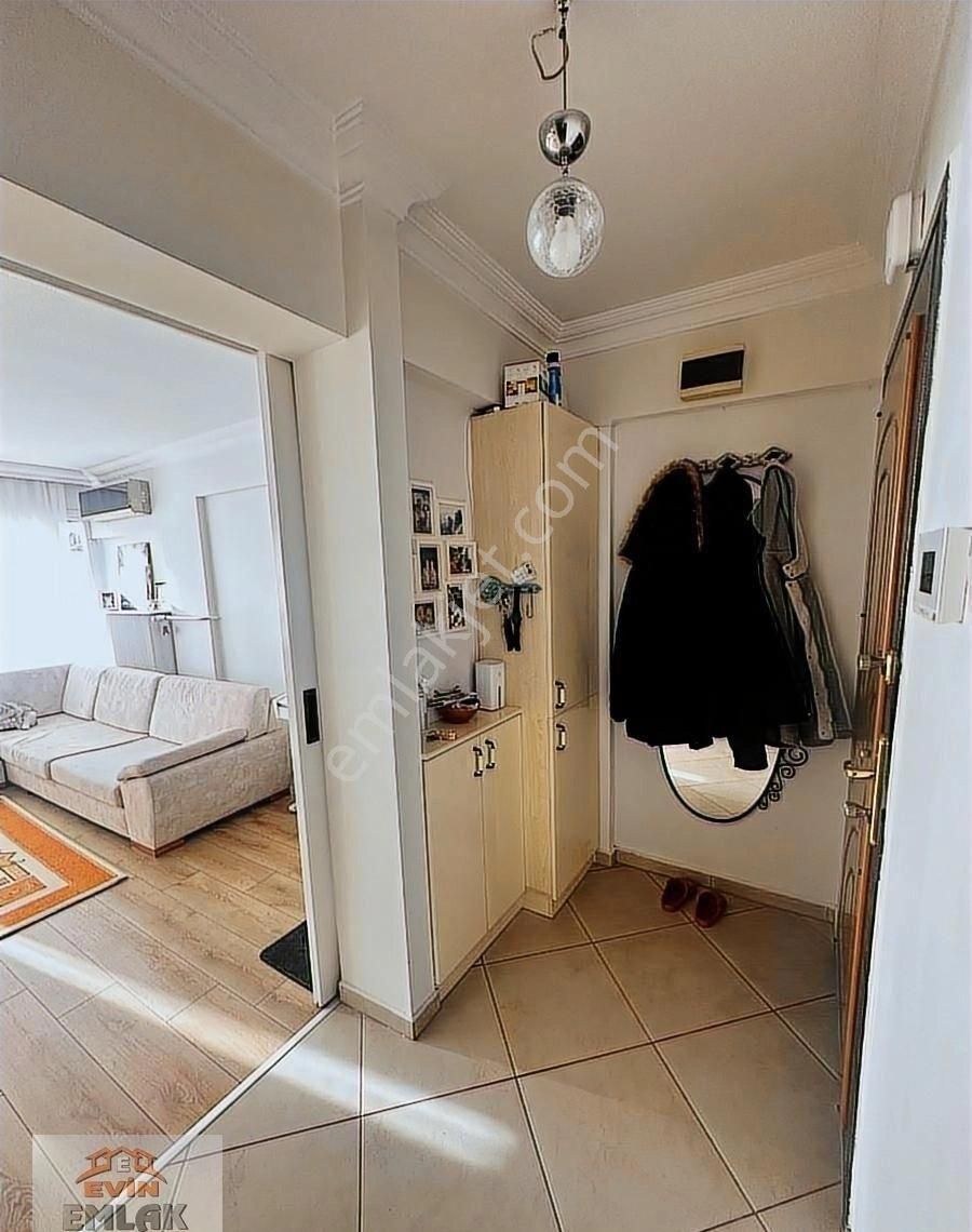 Poligon Metroya 3 Dak. Otoparklı Kapıcılı Eşyalı 3+1 Çok Bakımlı - Görsel 16