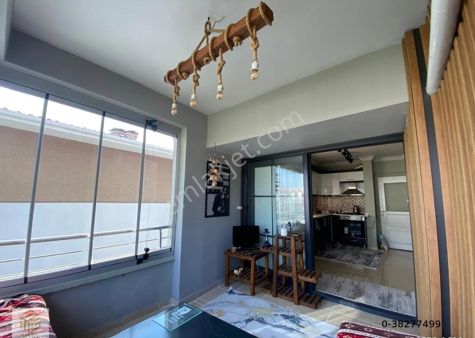 Mmg'den Menderes Mah.'de 3+1 3. Son Katta Full Yapılı Kiralık - Görsel 8