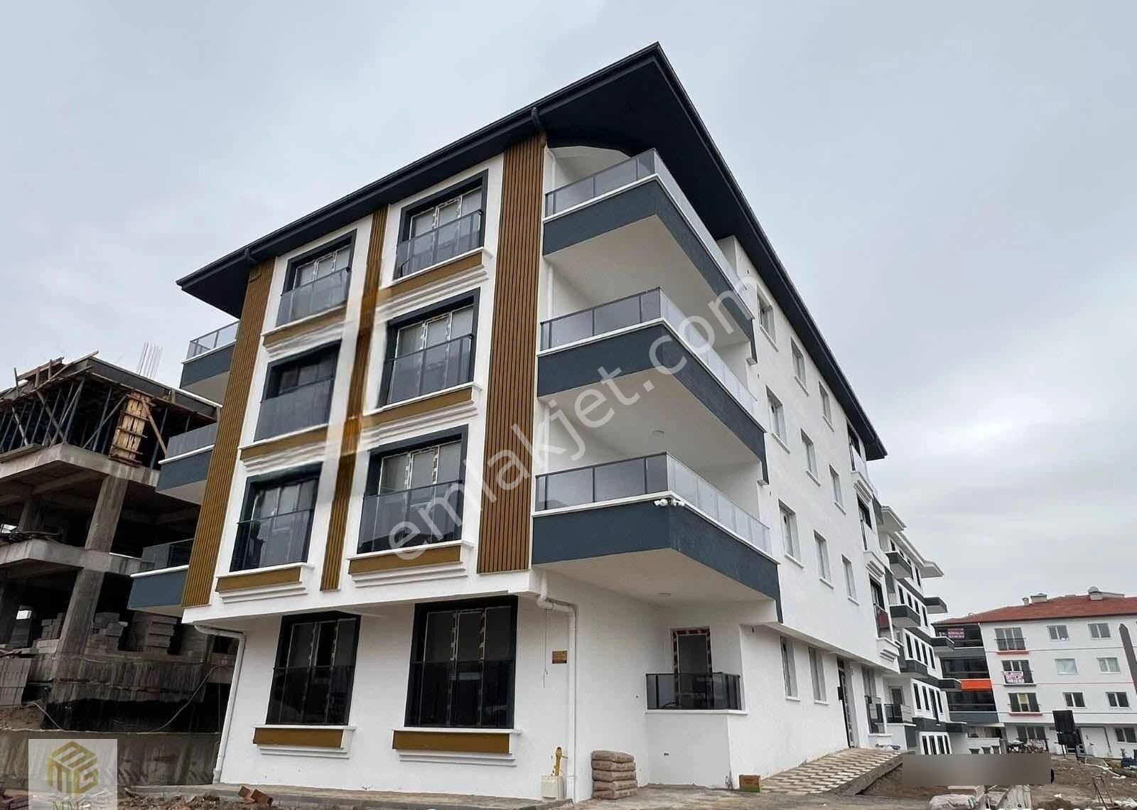 Mmg'den Yenikent Fevzi Çakmak Mah Ara Kat Sıfır Satılık Daireler - Görsel 8