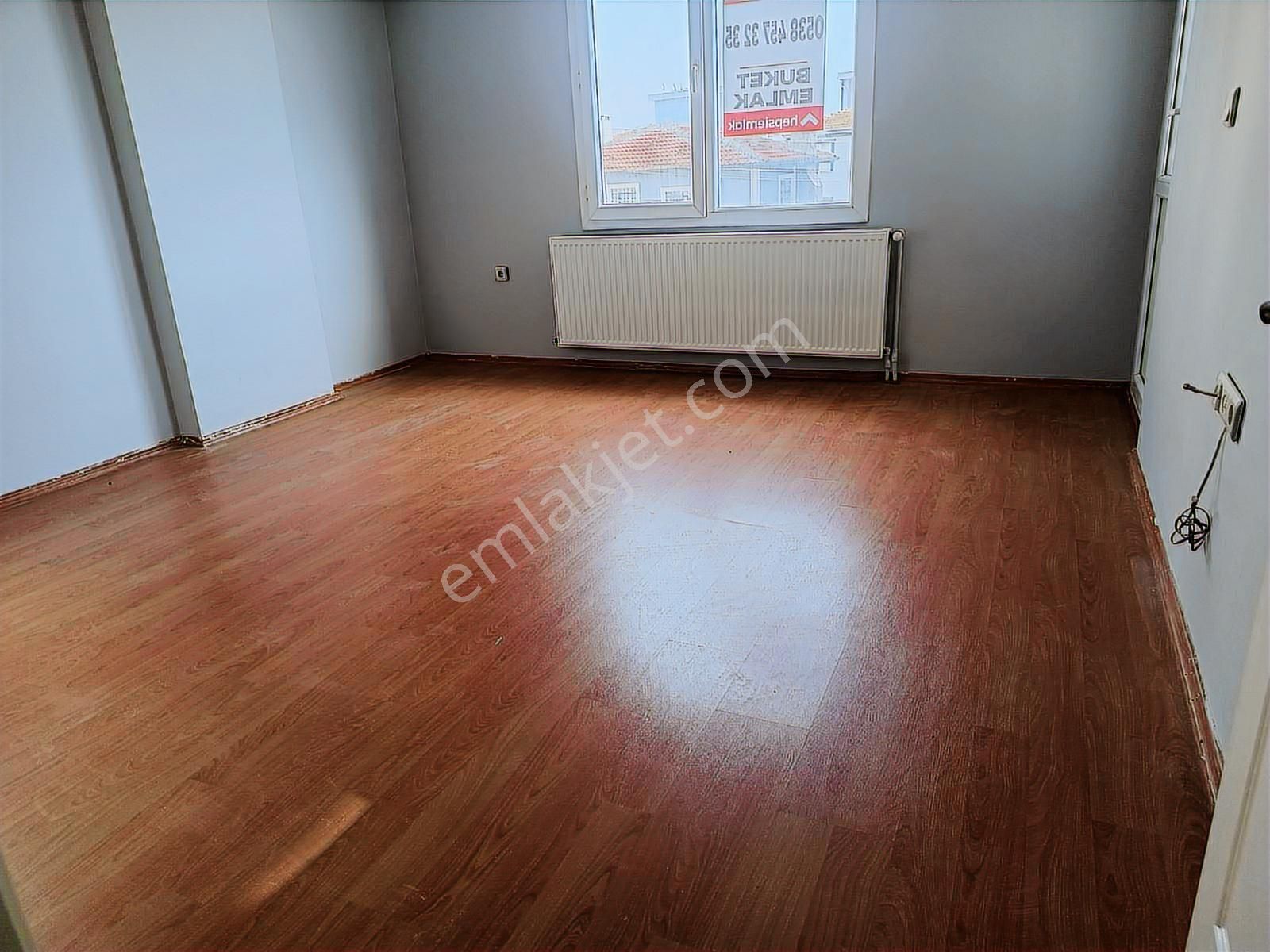 Buket Emlaktan Satılık 2+1 Daire Ara Kat Doğalgazlı - Görsel 5