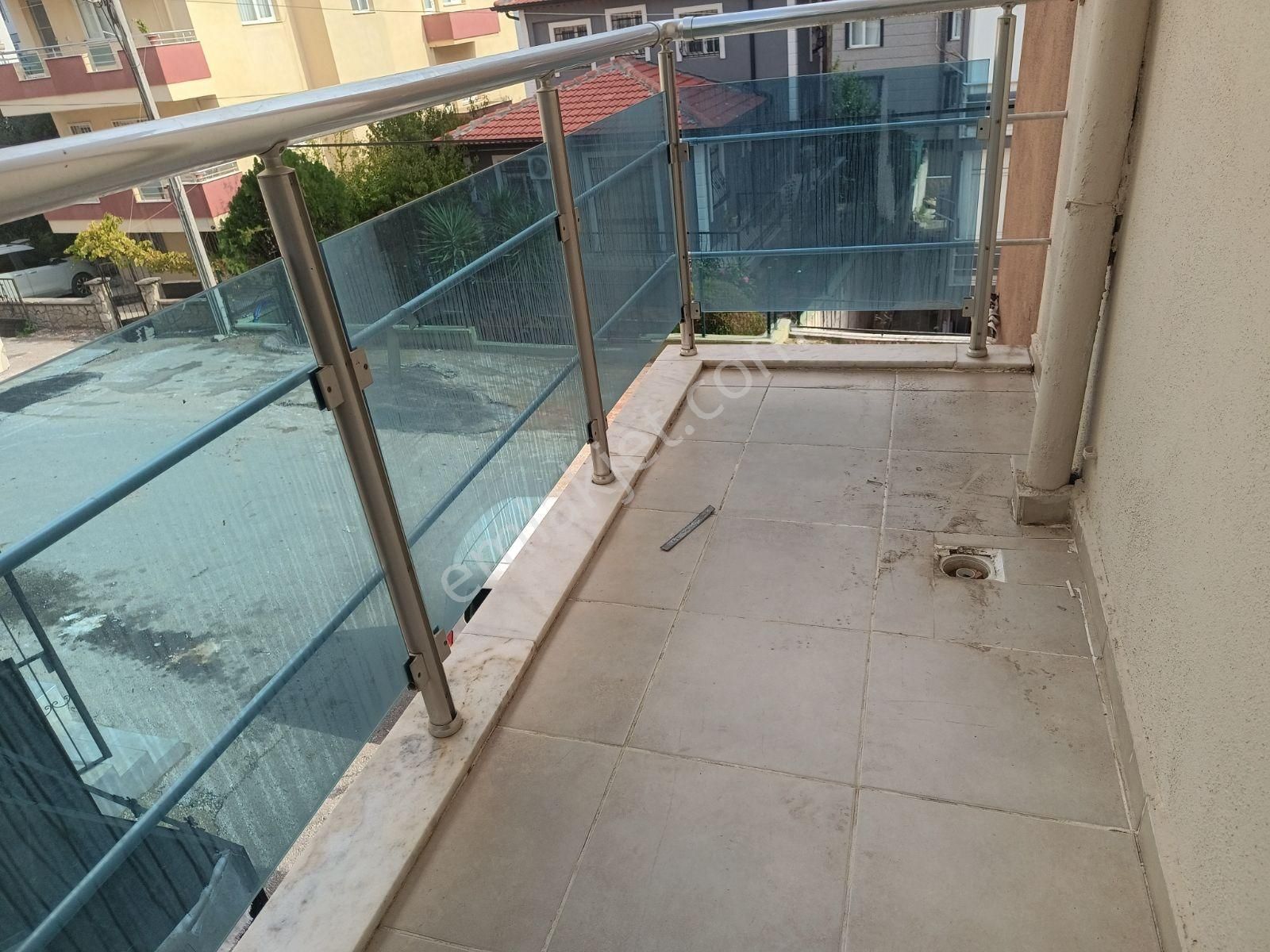 Buket Emlaktan Satılık 2+1 Daire Ara Kat Doğalgazlı - Görsel 8