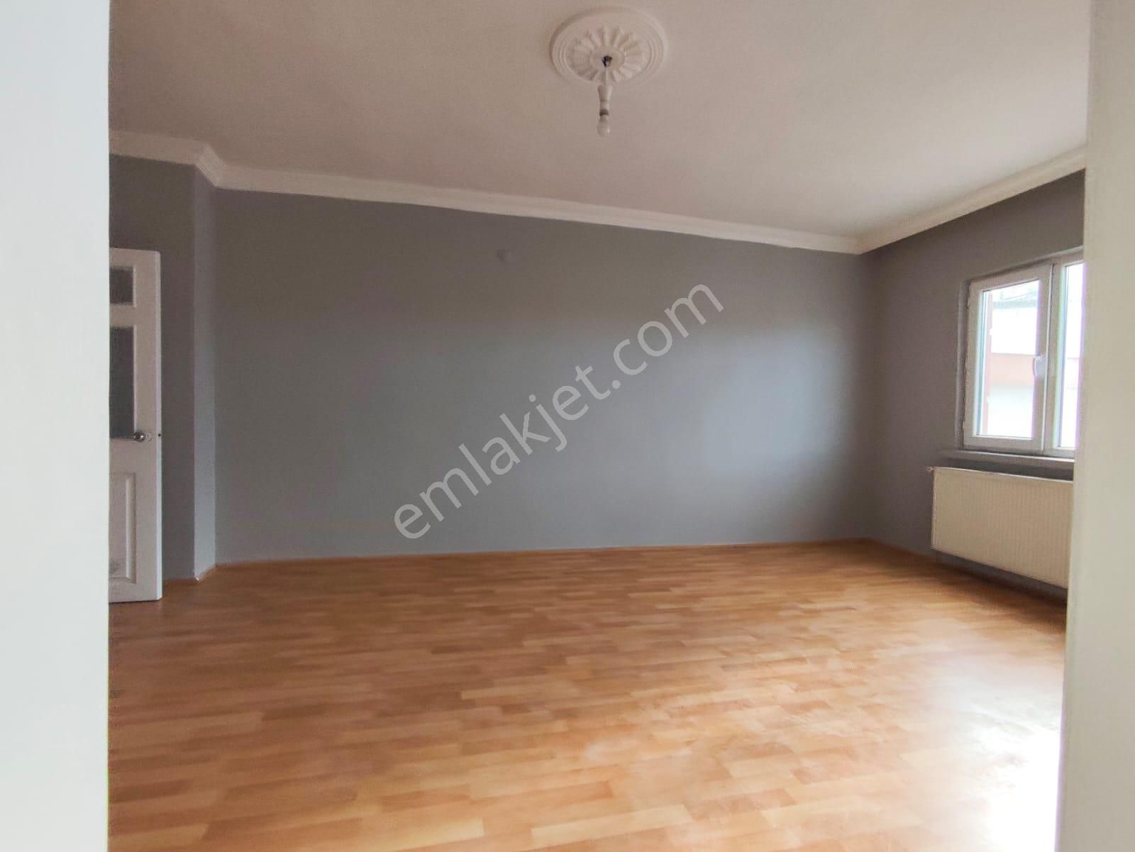 Yılmaz Gayrimenkulden Ara Kat Sincan Merkezde Kacırılmayacak 3+1 Fırsat Dairesi - Görsel 14