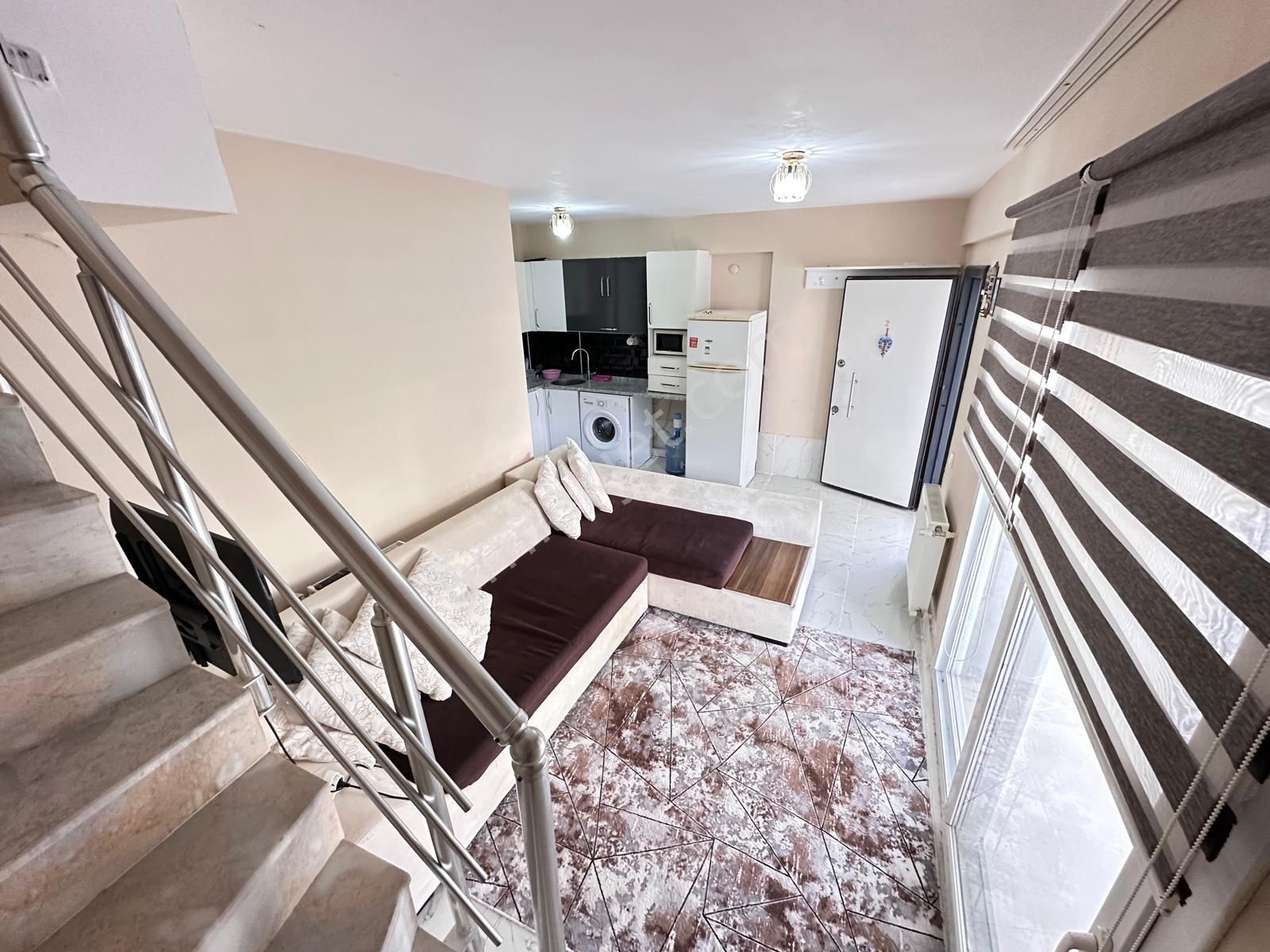 Seyrek'te Havuzlu Bahçe Dubleks 1+1 Eşyalı Satılık Daire​​​​ - Görsel 9