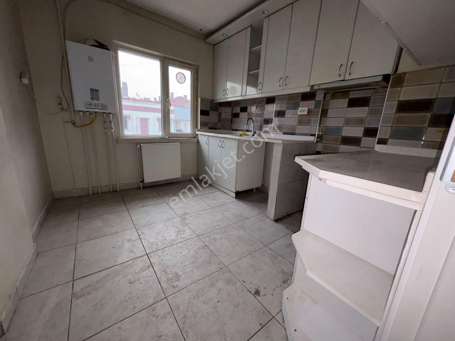 Yılmaz Gayrımenkulden Harika Fırsat 4+1 Katta Atatürk Mahallesinde Kiralık Daire 22.0000tl - Görsel 28