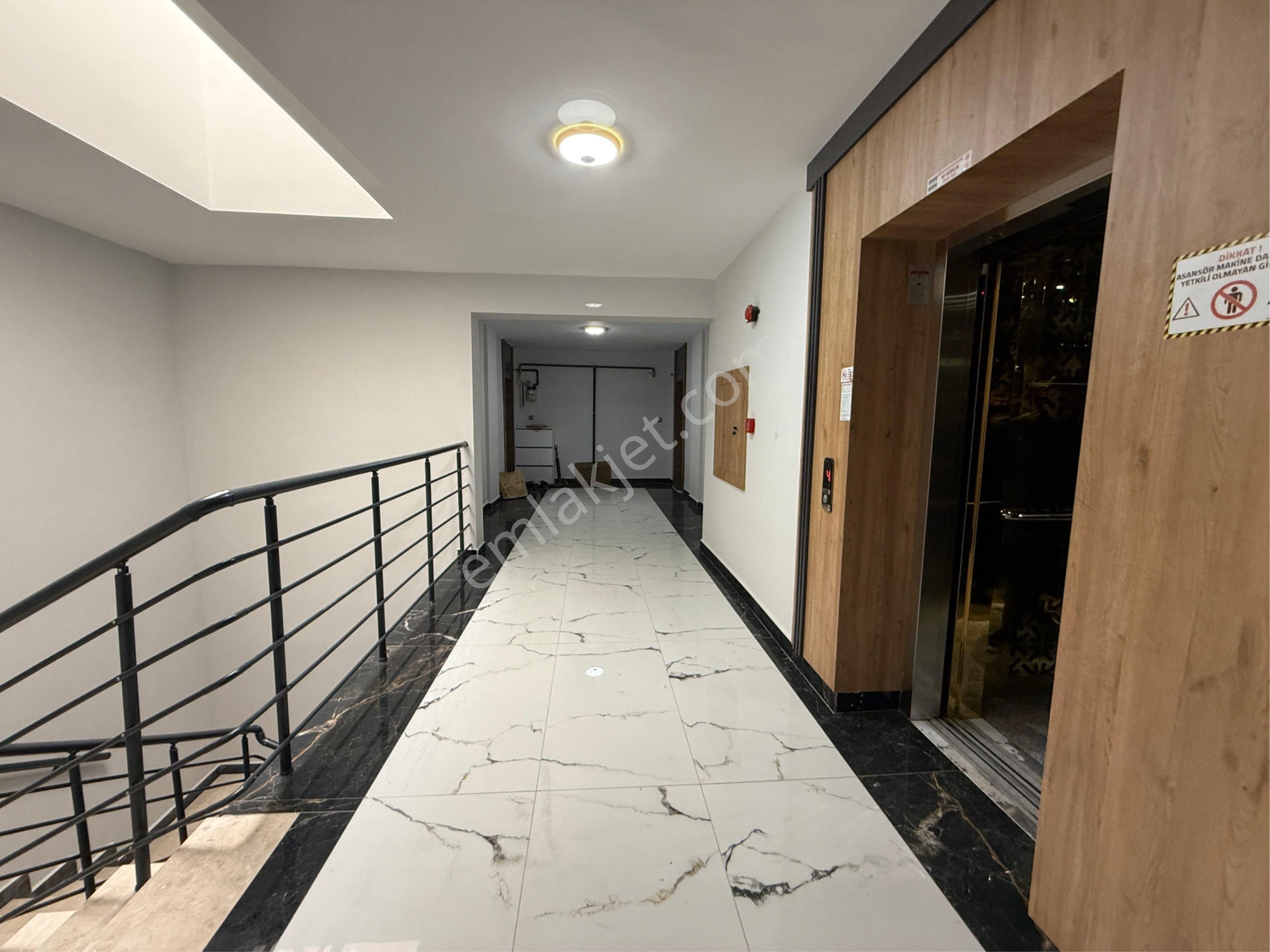 Karakaya Mah. Botanik Parkın Yanında Lüx Yapılı Sıfır Bina - Görsel 5