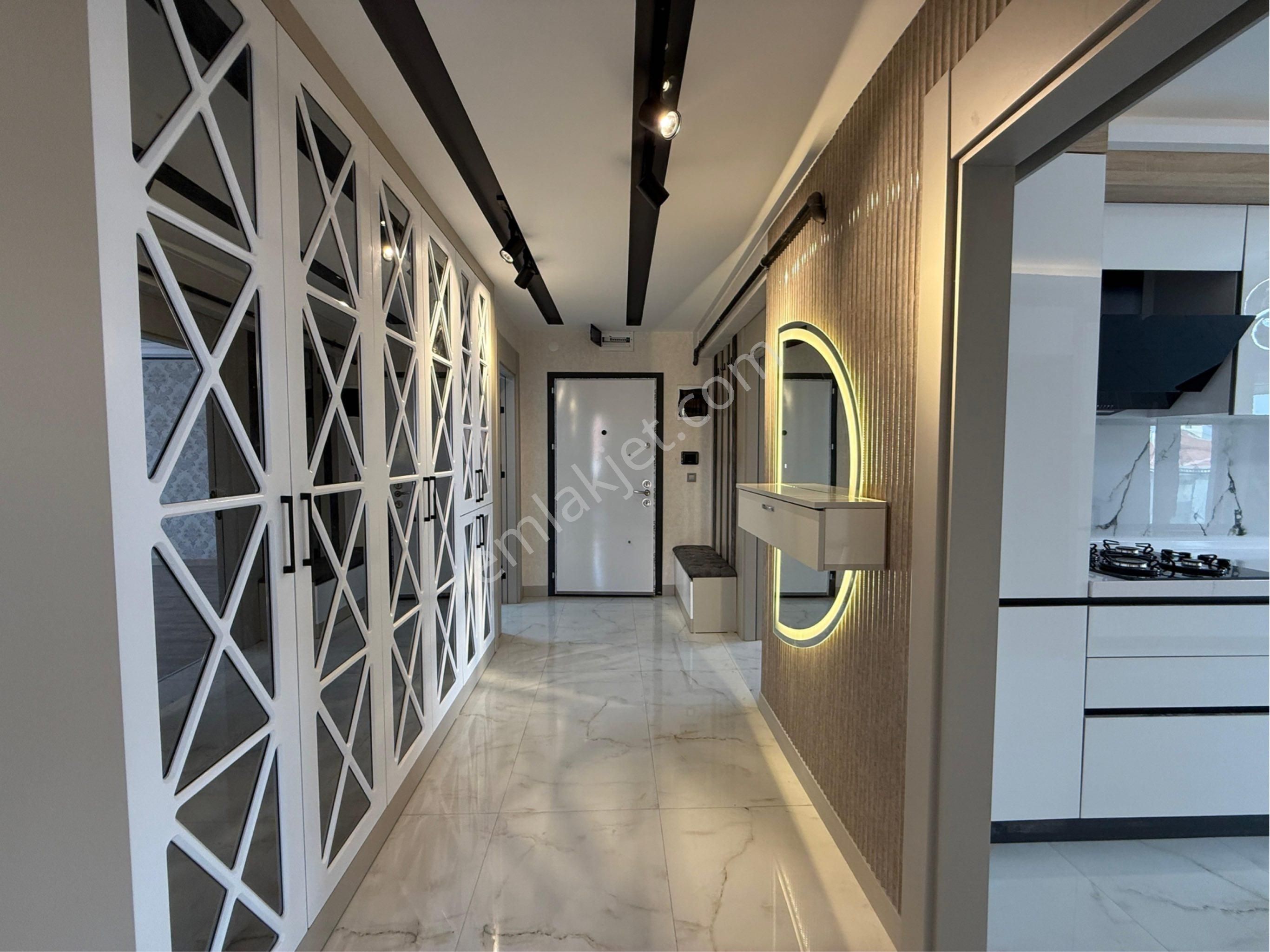 Karakaya Mah. Botanik Parkın Yanında Lüx Yapılı Sıfır Bina - Görsel 10