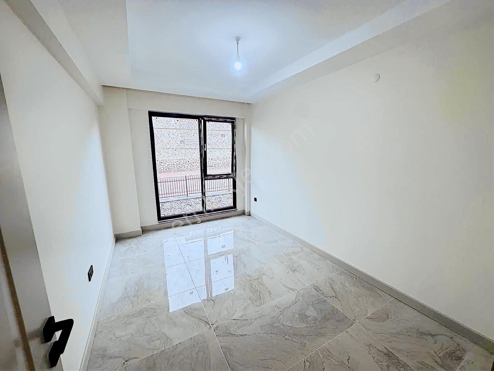 Serdivan İstiklal Mah.satılık 4+1 Kapalı Garajlı Lüks Daire - Görsel 13