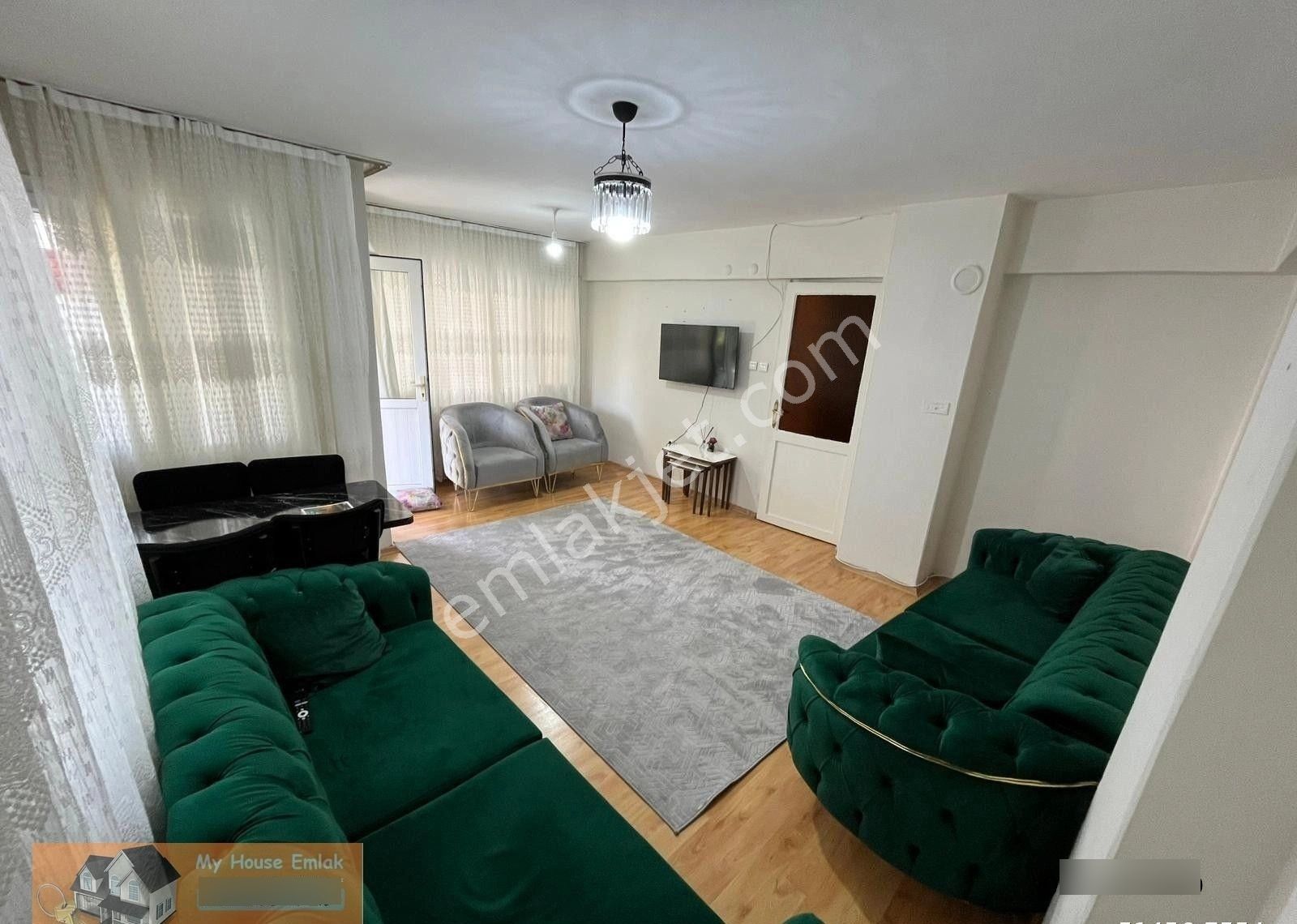 Buca’nın En İşlek Noktası Menderes Caddesi’nde Satılık Arakat 3+1 Geniş Daire - Görsel 23