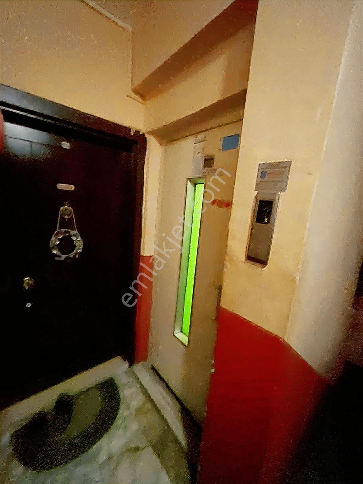 Başar Gayrimenkul Den Kökçüoğlu Mah. 3+1 Asansörlü Fırsat Daire - Görsel 3