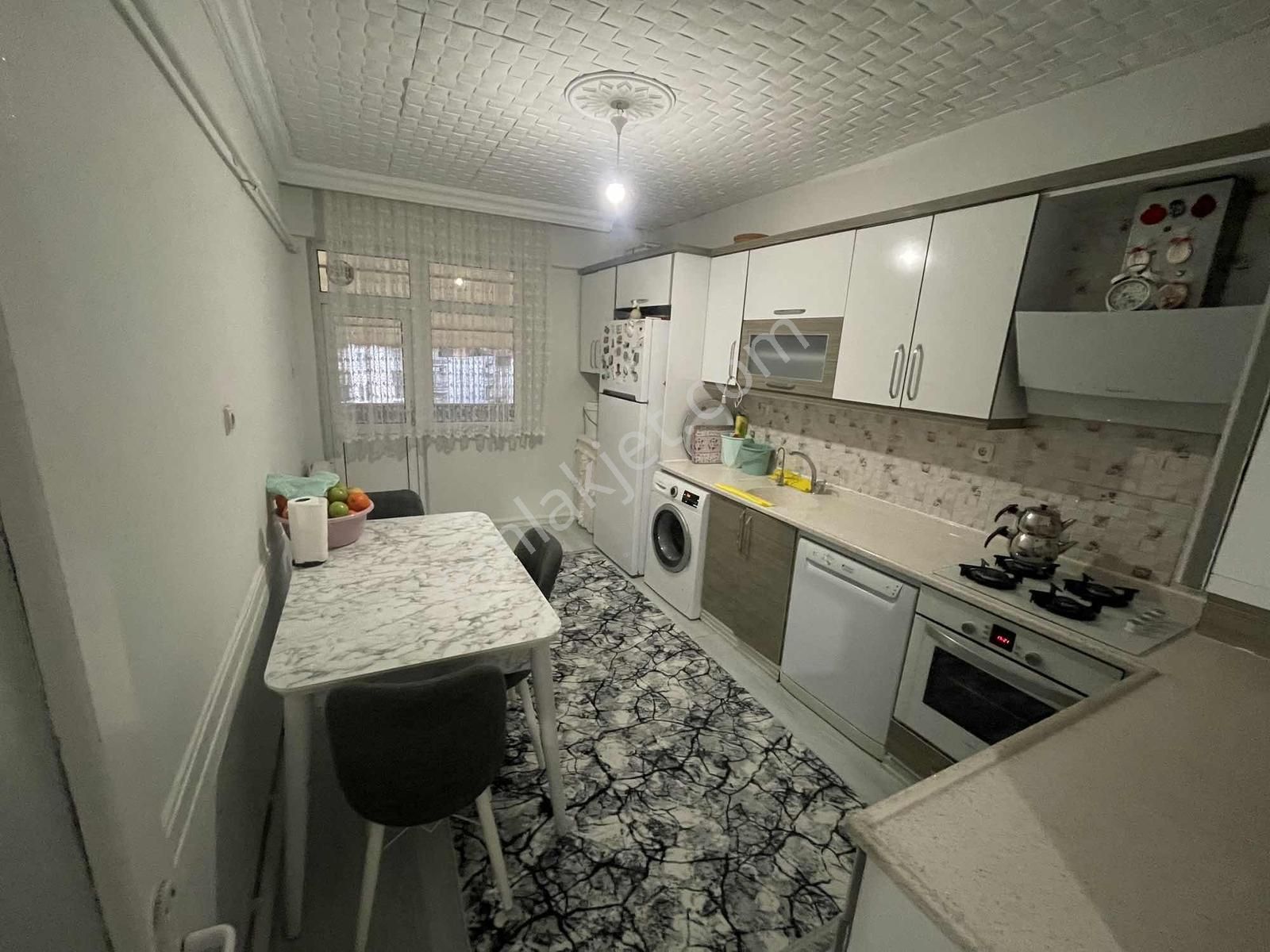 Başar Gayrimenkul Den Kökçüoğlu Mah. 3+1 Asansörlü Fırsat Daire - Görsel 17