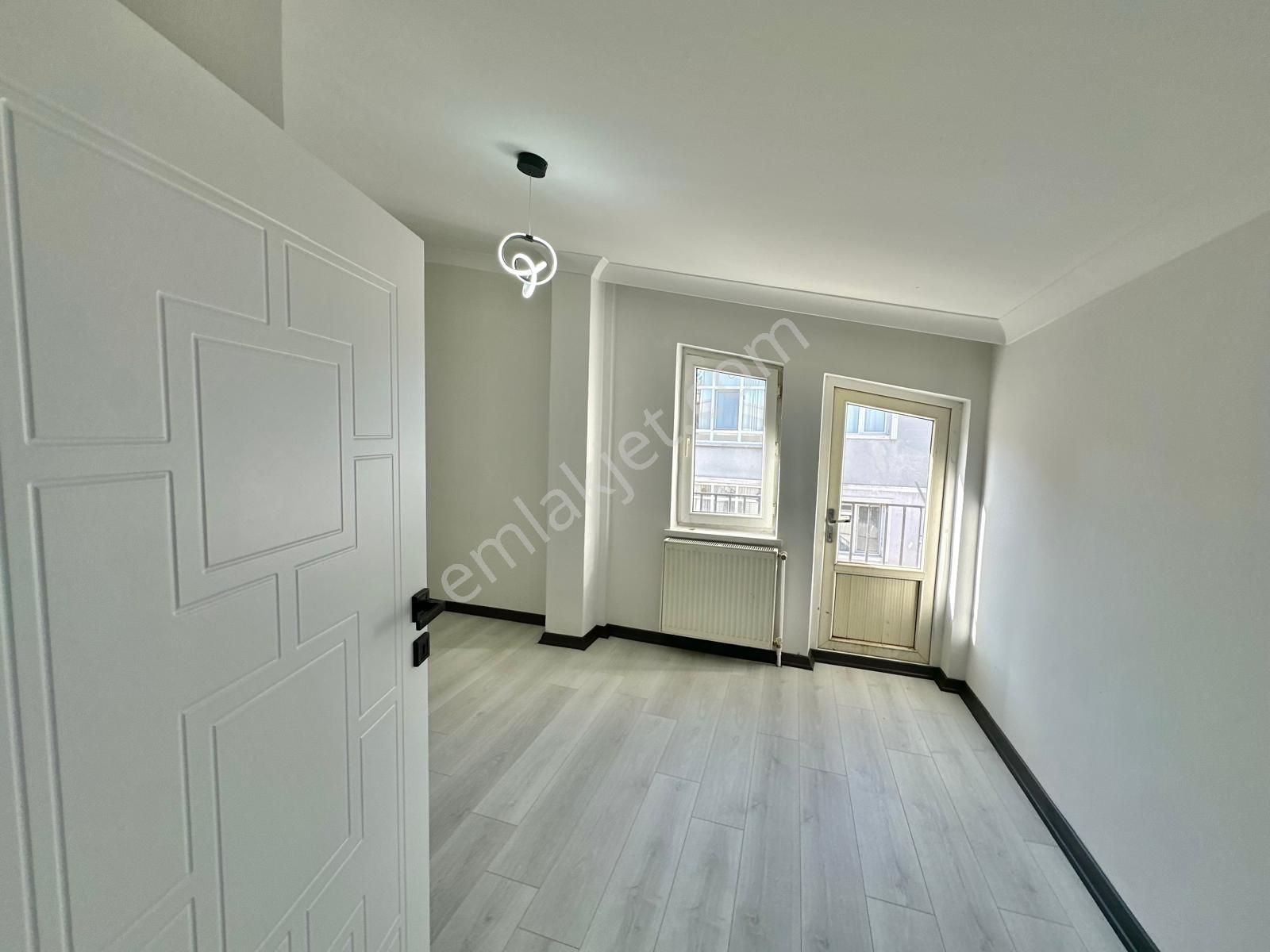 Yılmaz Gayrimenkulden Kacırılmayacak Teras Ful Yapılı Şahane Daire 4+1 Fırsat Dairesi - Görsel 23