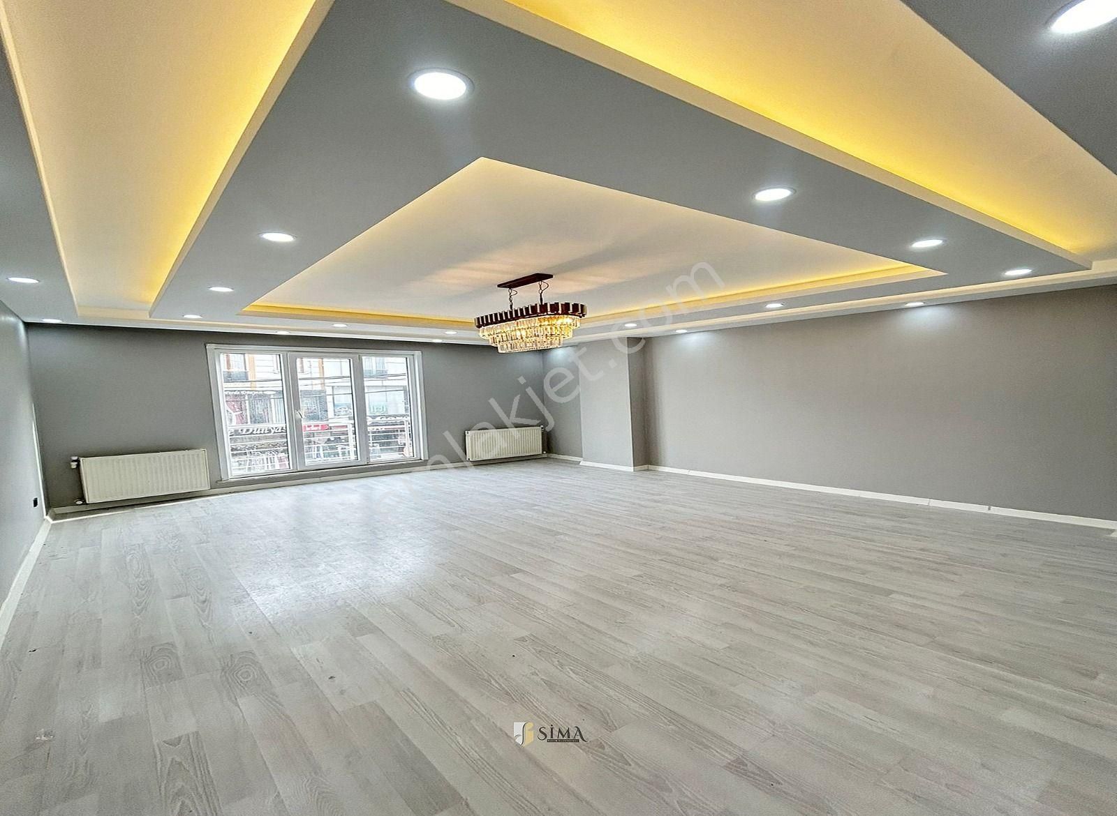 Esenyurt Mehterçeşme Cumhuriyet Cd Üzeri 3+1 E.banyolu Ultra Lüx Daire