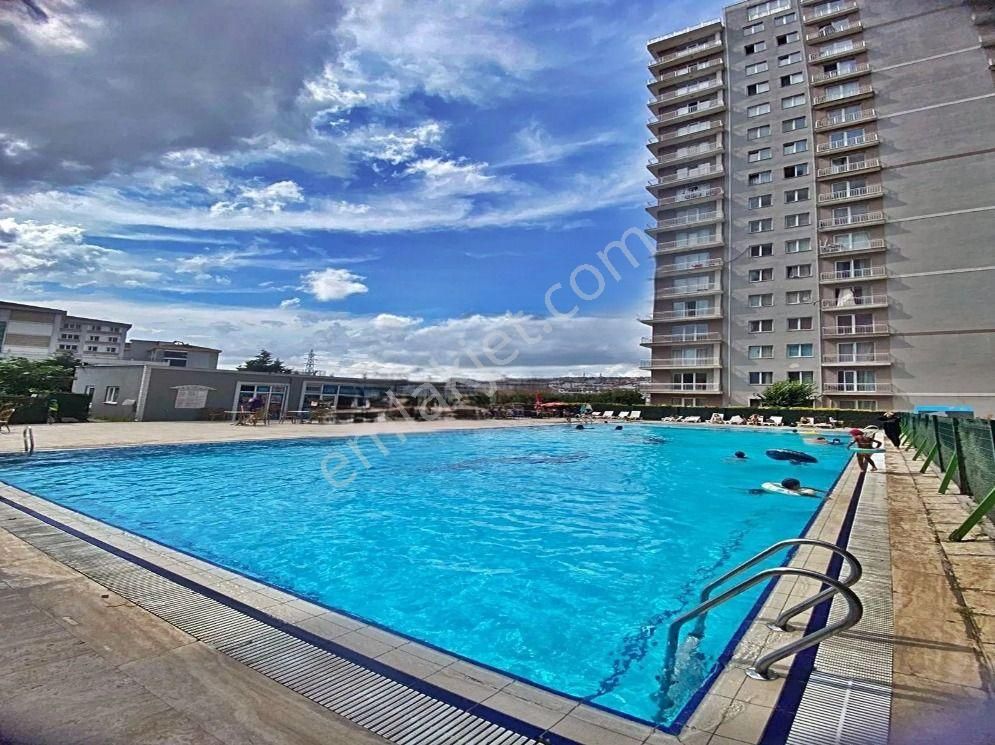 Metrobüse 5dk! Full Donanımlı Site İçi Ebeveyn Banyolu 2+1 Genişm2 Arakat Daire - Görsel 14